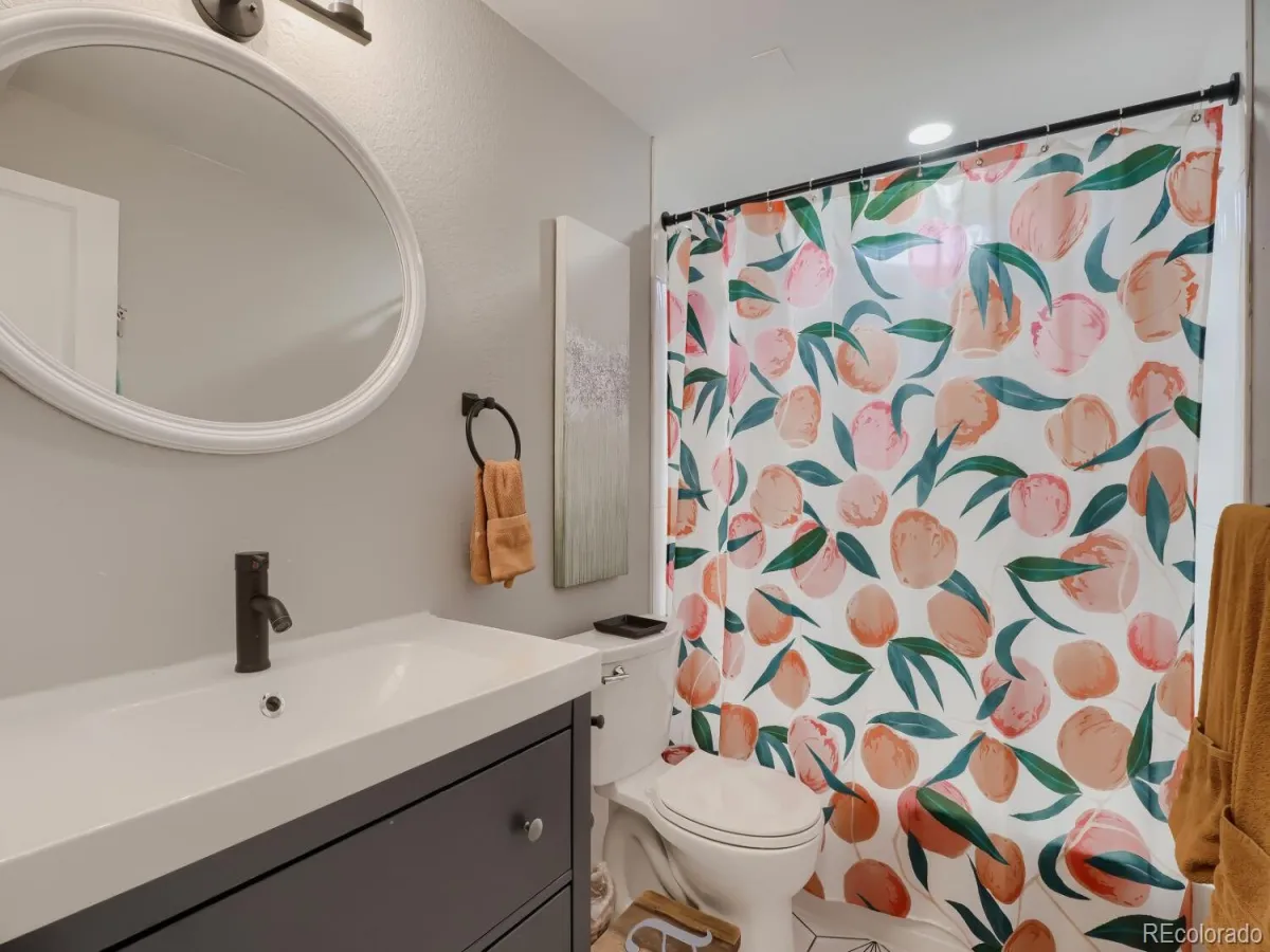 04162026225028 1200 30