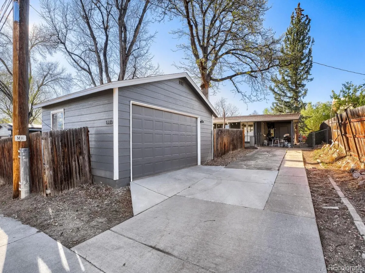 04162026225028 1200 32