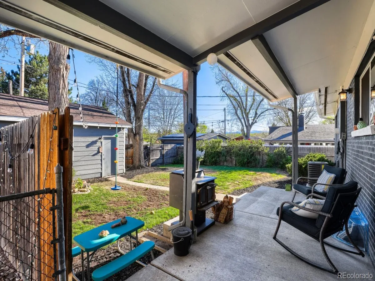 04162026225028 1200 35