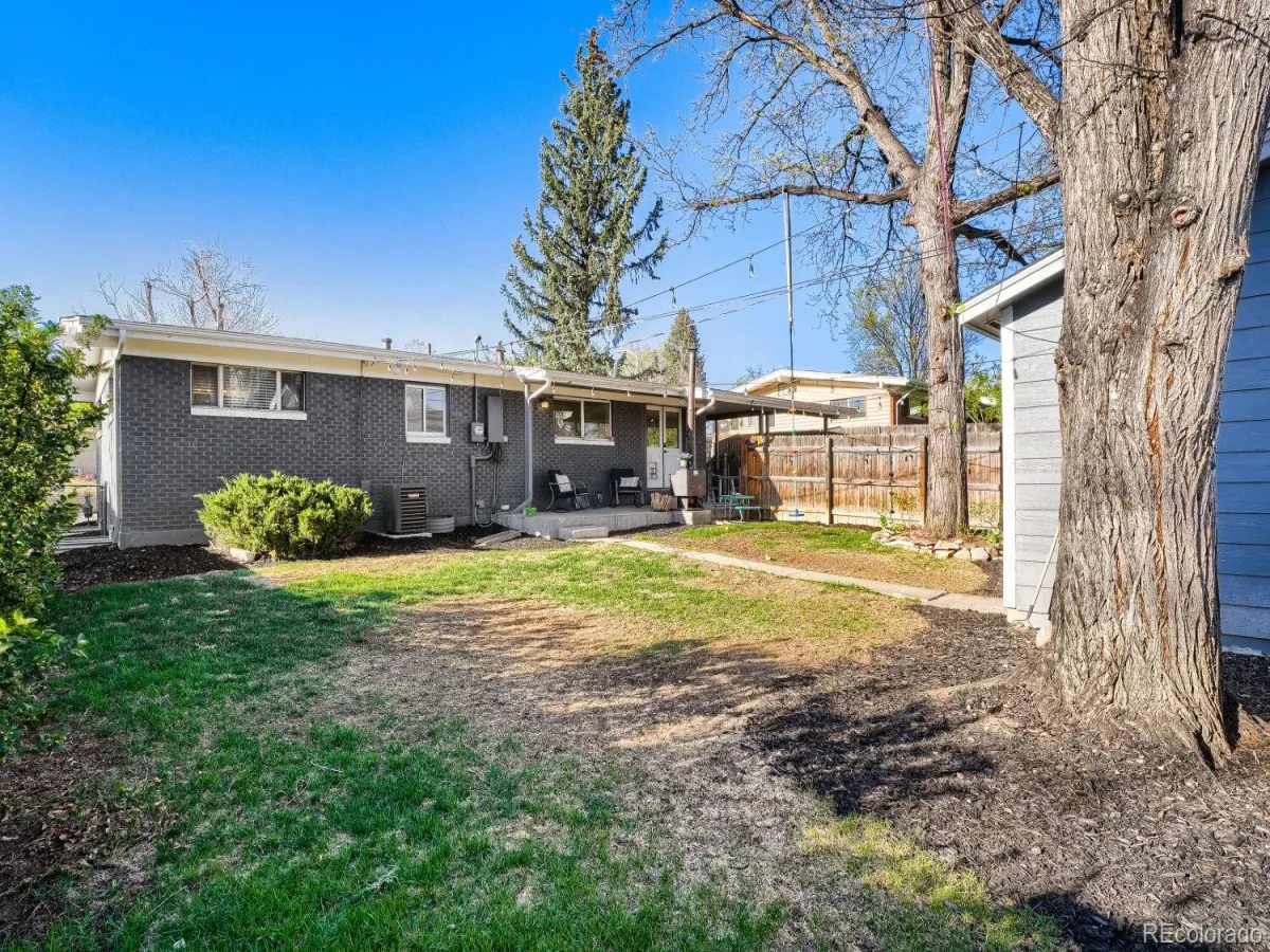 04162026225028 1200 37