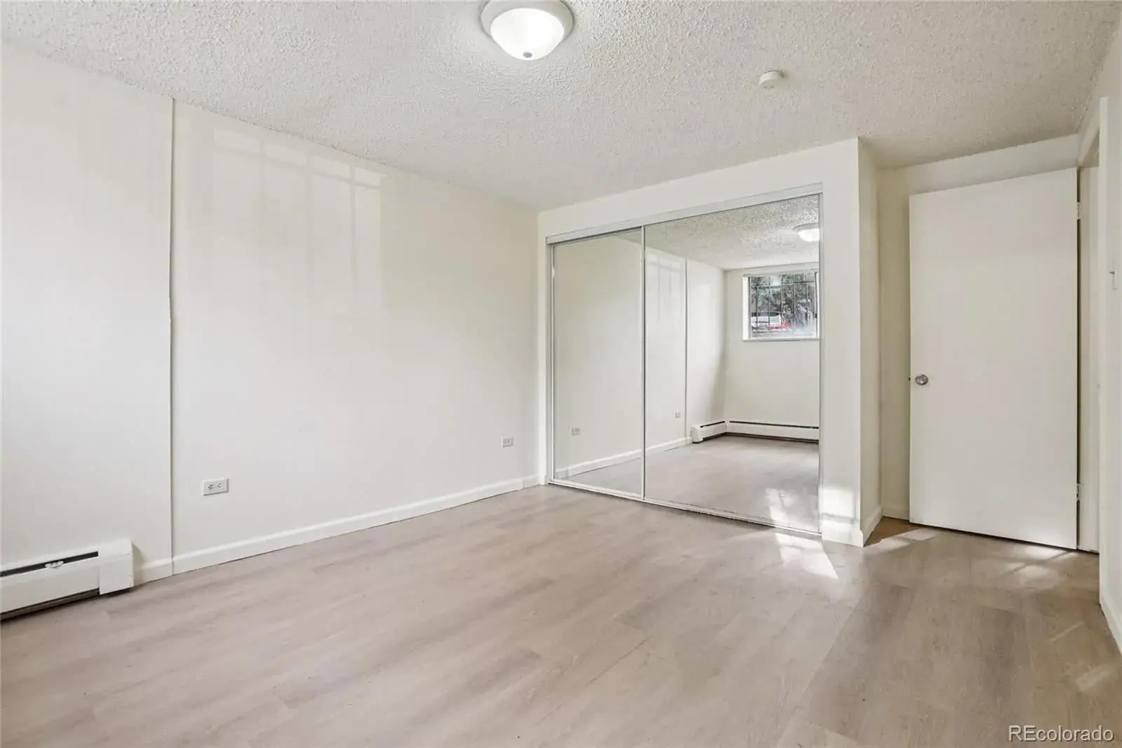 1050 N Lafayette Street #108 Denver CO 80218 MLS #REC2746970 01132026005403 1600 15