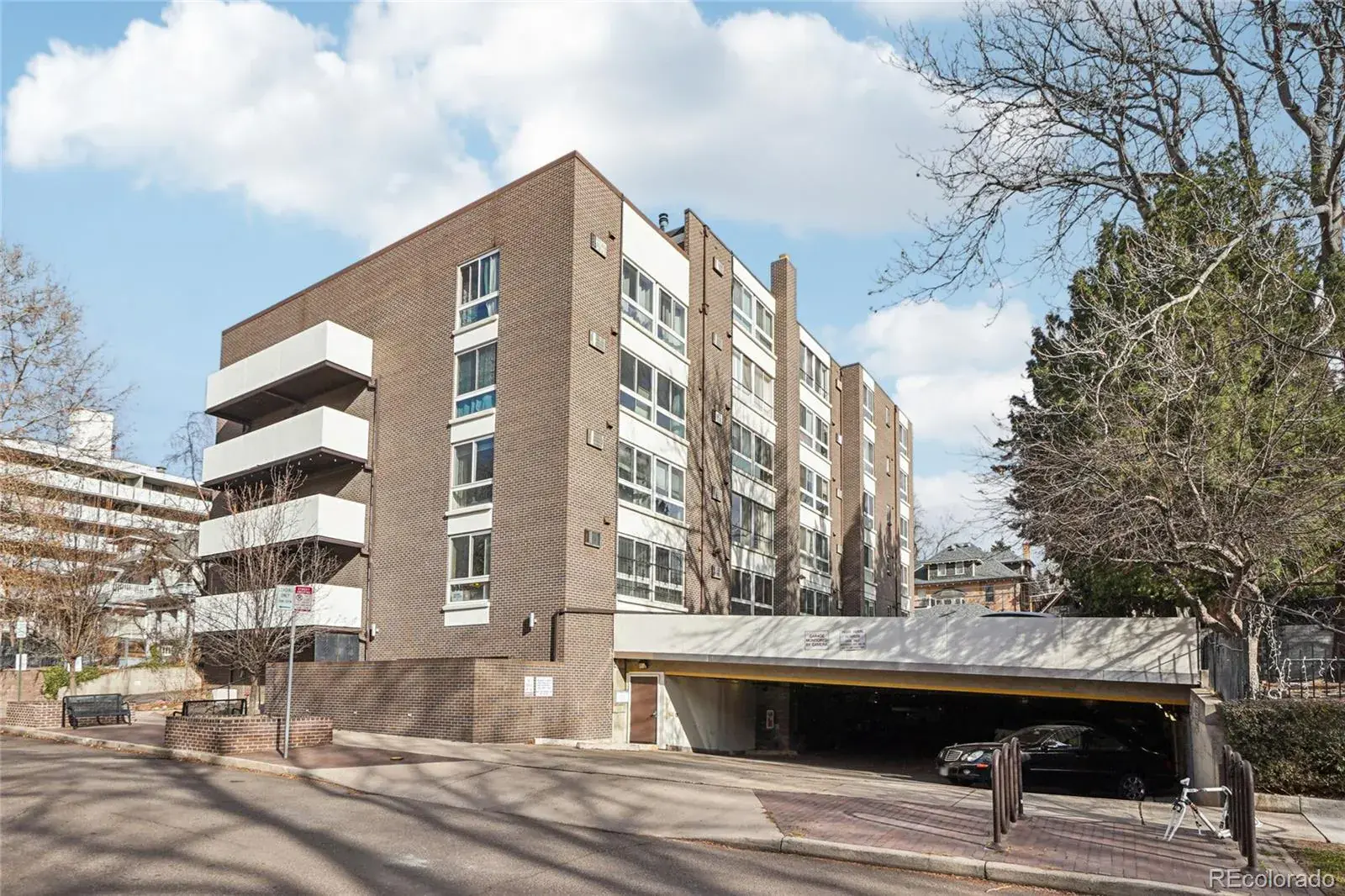 1050 N Lafayette Street #108 Denver CO 80218 MLS #REC2746970 01132026005403 1600 24