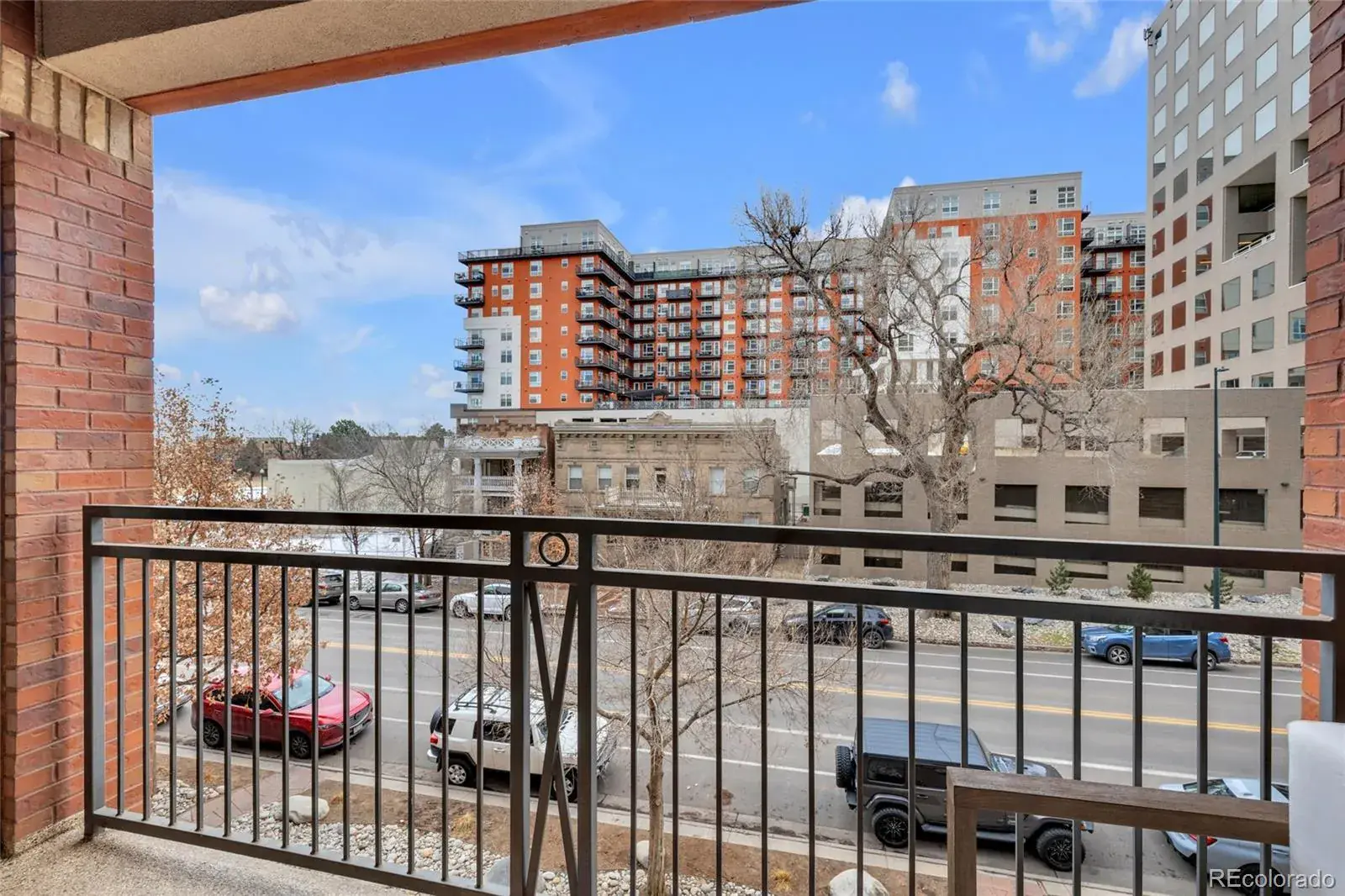 1975 N Grant Street #325 Denver CO 80203 MLS #REC2750146 01242026004933 1600 20