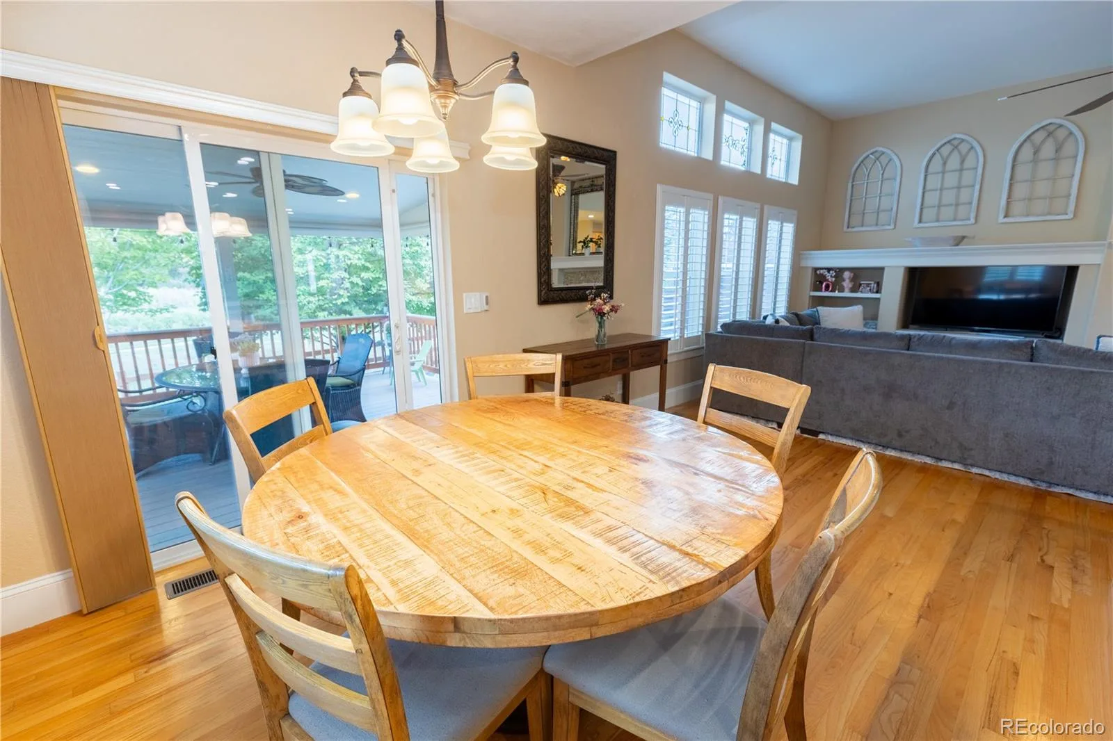 4056 S Liverpool Way Aurora CO 80013 | MLS #REC2750329 09212026193153 1600 10