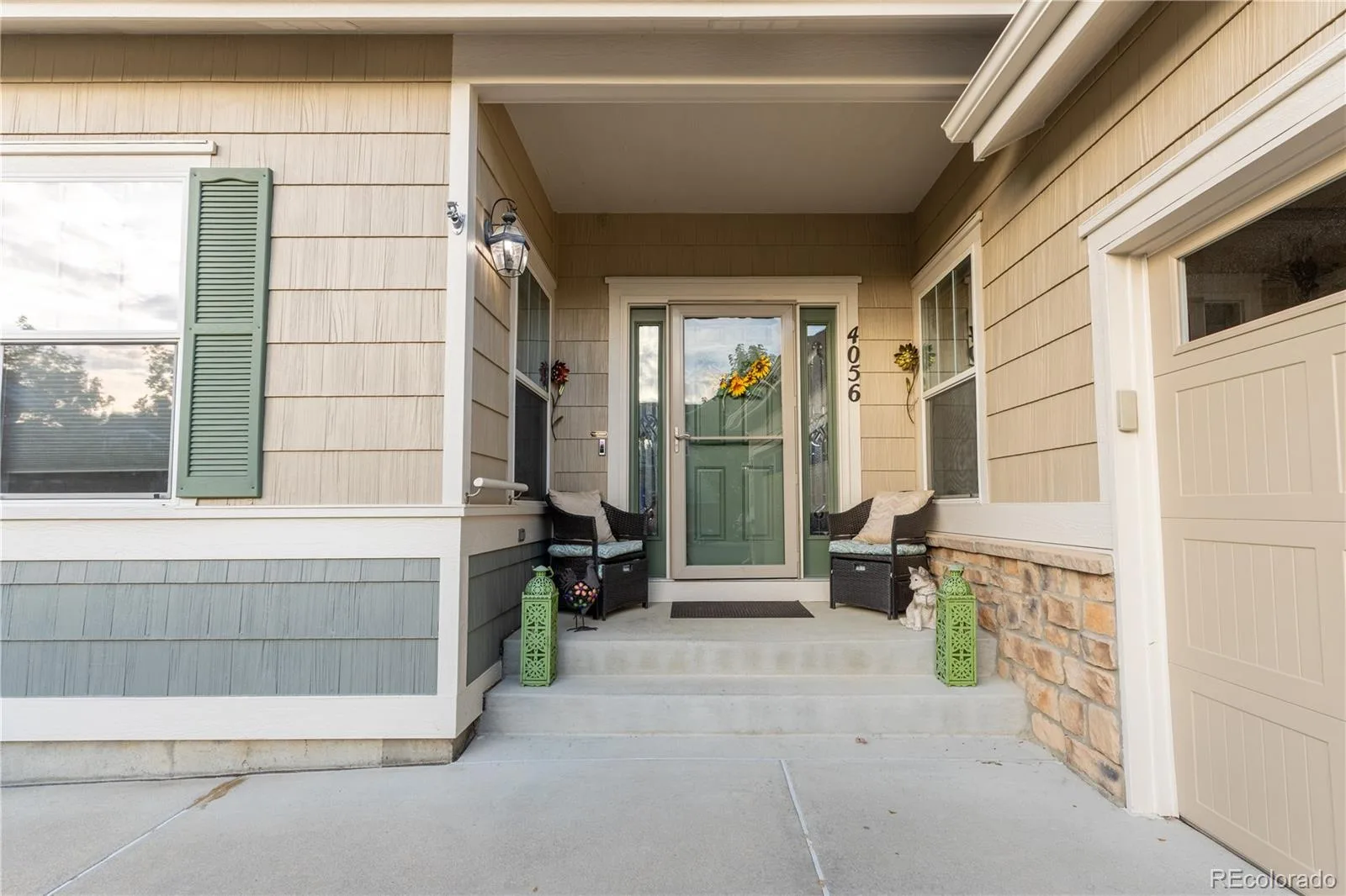 4056 S Liverpool Way Aurora CO 80013 | MLS #REC2750329 09212026193153 1600 2