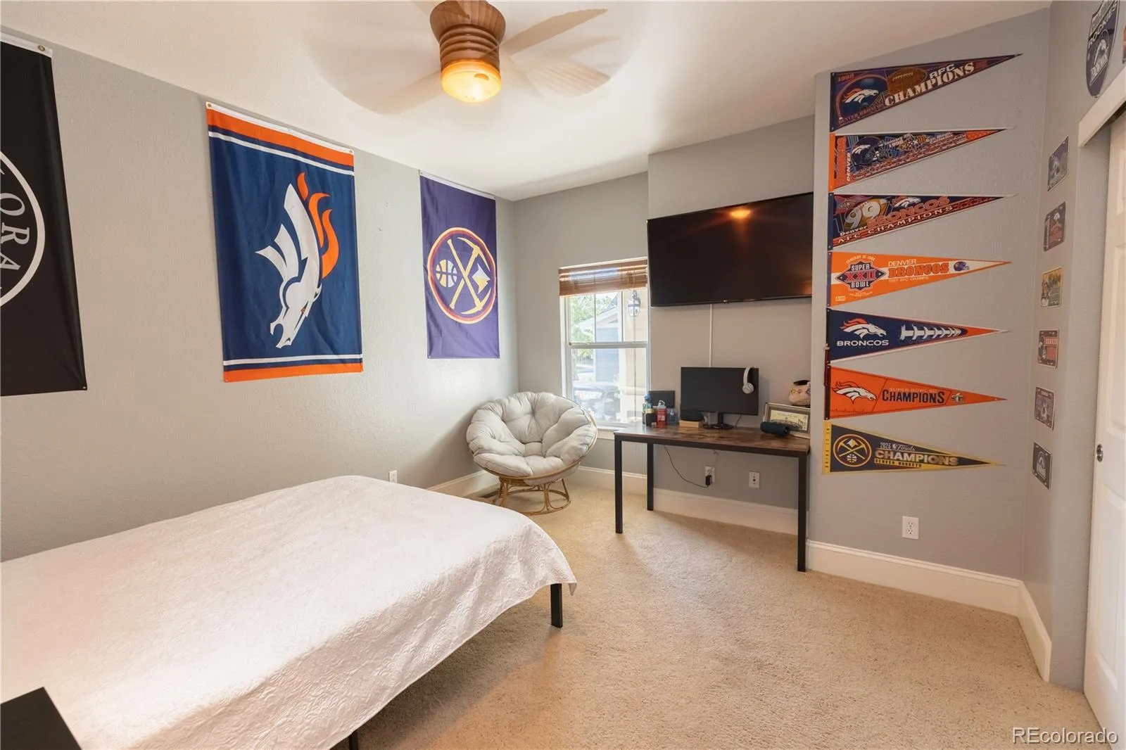 4056 S Liverpool Way Aurora CO 80013 | MLS #REC2750329 09212026193153 1600 22