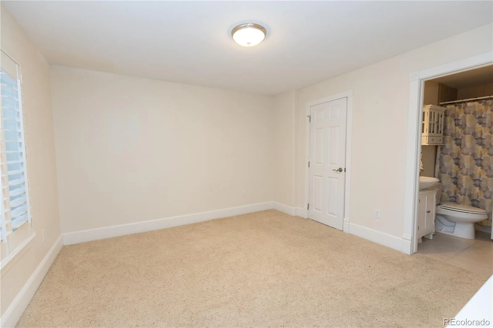 4056 S Liverpool Way Aurora CO 80013 | MLS #REC2750329 09212026193153 1600 31