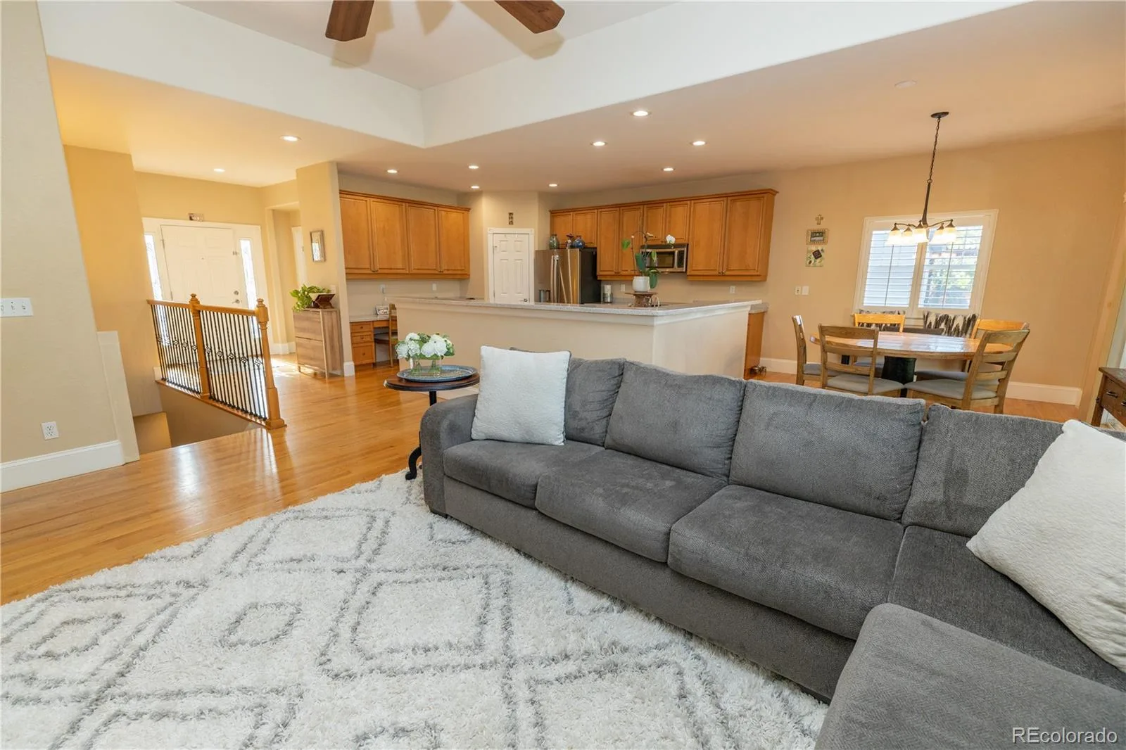 4056 S Liverpool Way Aurora CO 80013 | MLS #REC2750329 09212026193153 1600 7