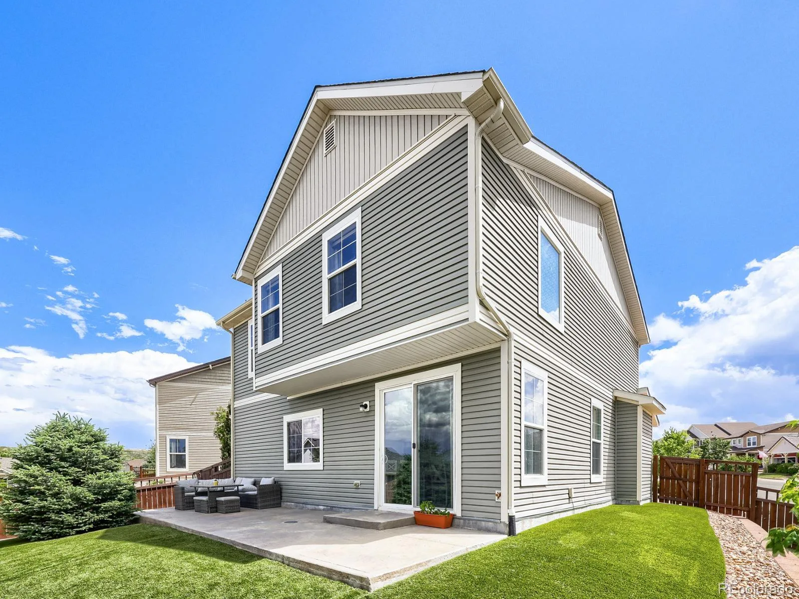 2094 Coach House Loop Castle Rock CO 80109 | MLS #REC2750813 06082026233149 1600 23