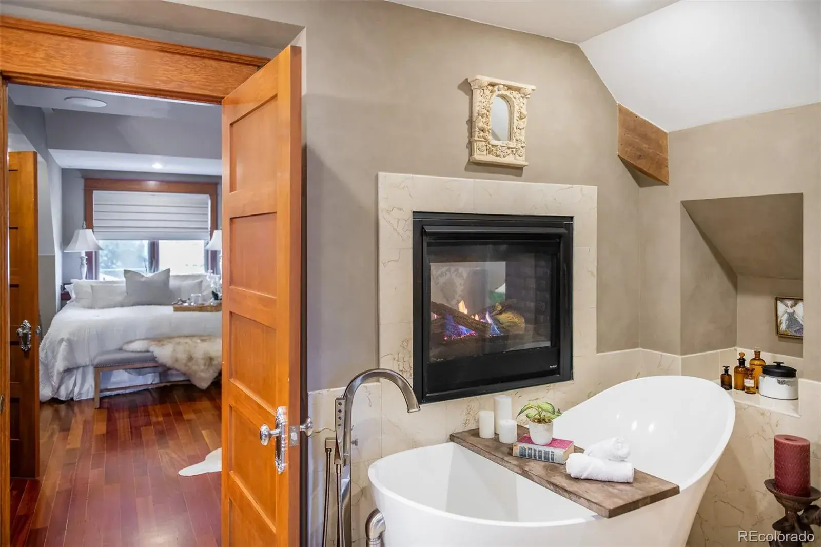 09082025185333 1600 19