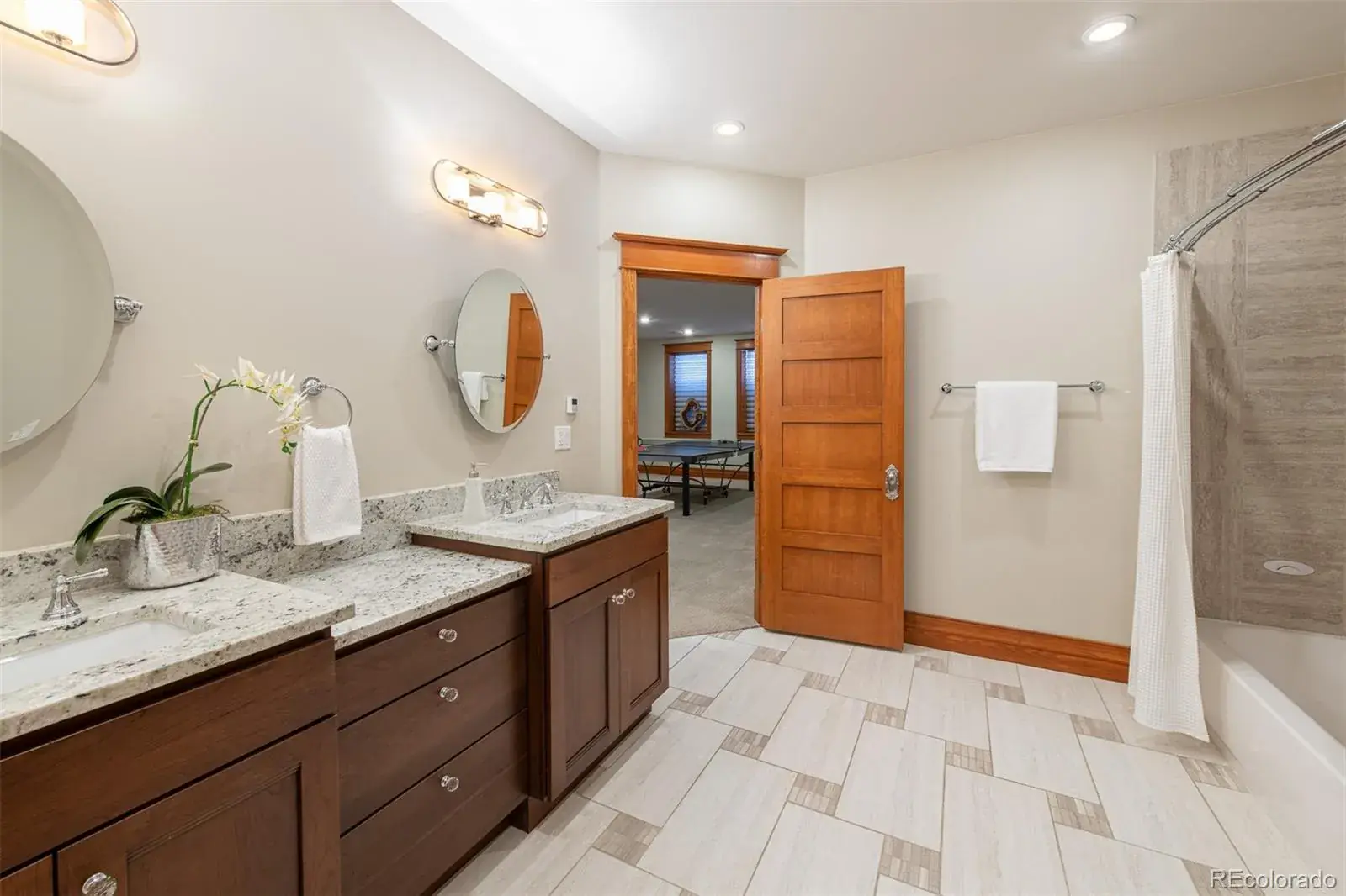 09082025185333 1600 34