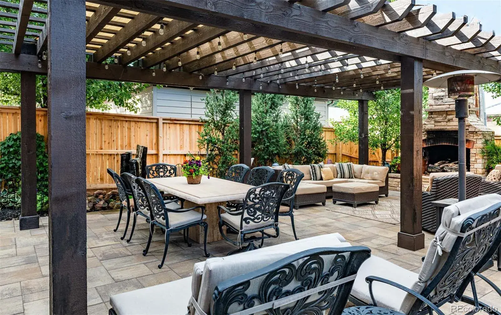 09082025185333 1600 40