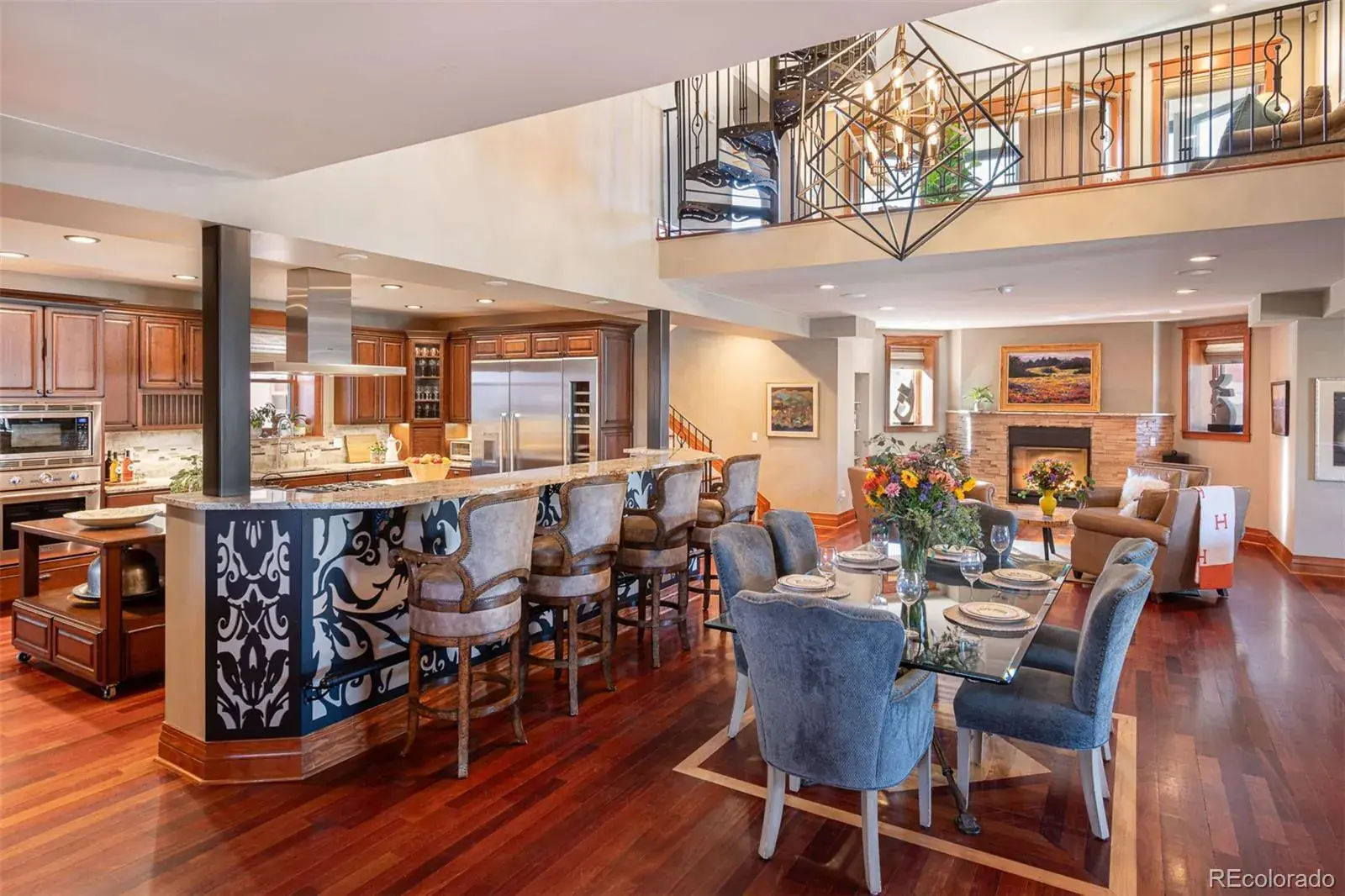 09082025185333 1600 6