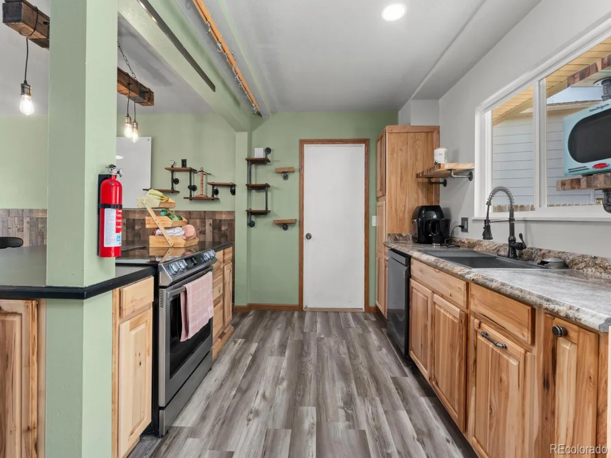 2477 S Mobile Street Aurora CO 80013 | MLS #REC2752791 08042026164934 1200 10