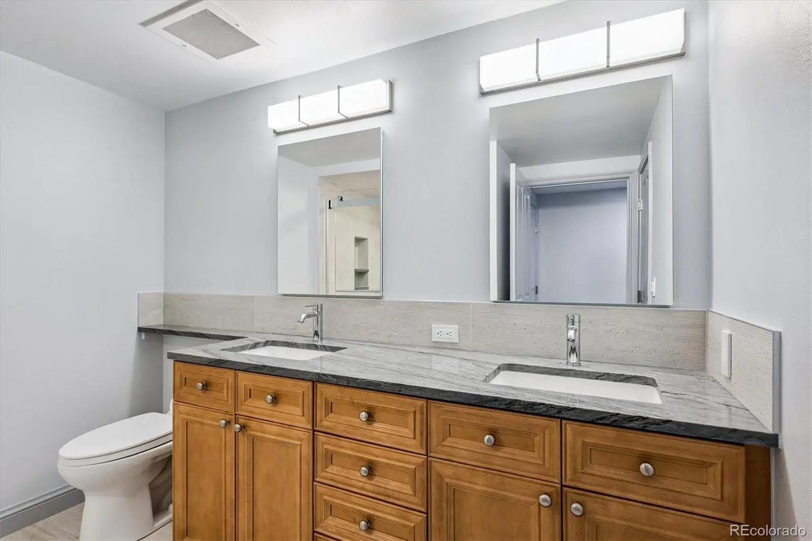 11222025011207 1600 22