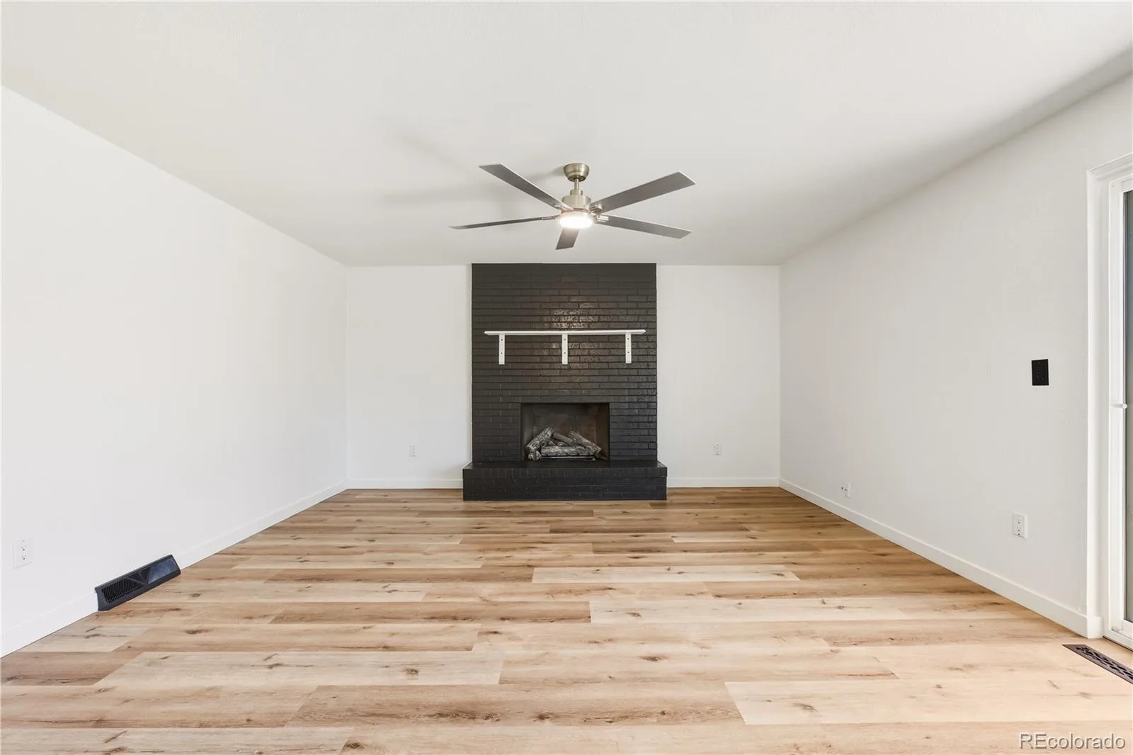 1080 S Garrison Street Lakewood CO 80226 | MLS #REC2755931 10022026215933 1600 5