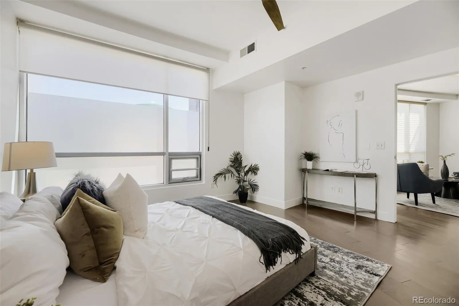 04092026023818 1600 12