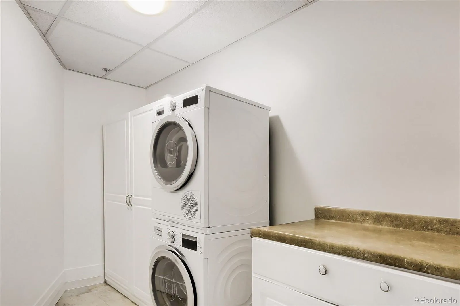 04092026023818 1600 16