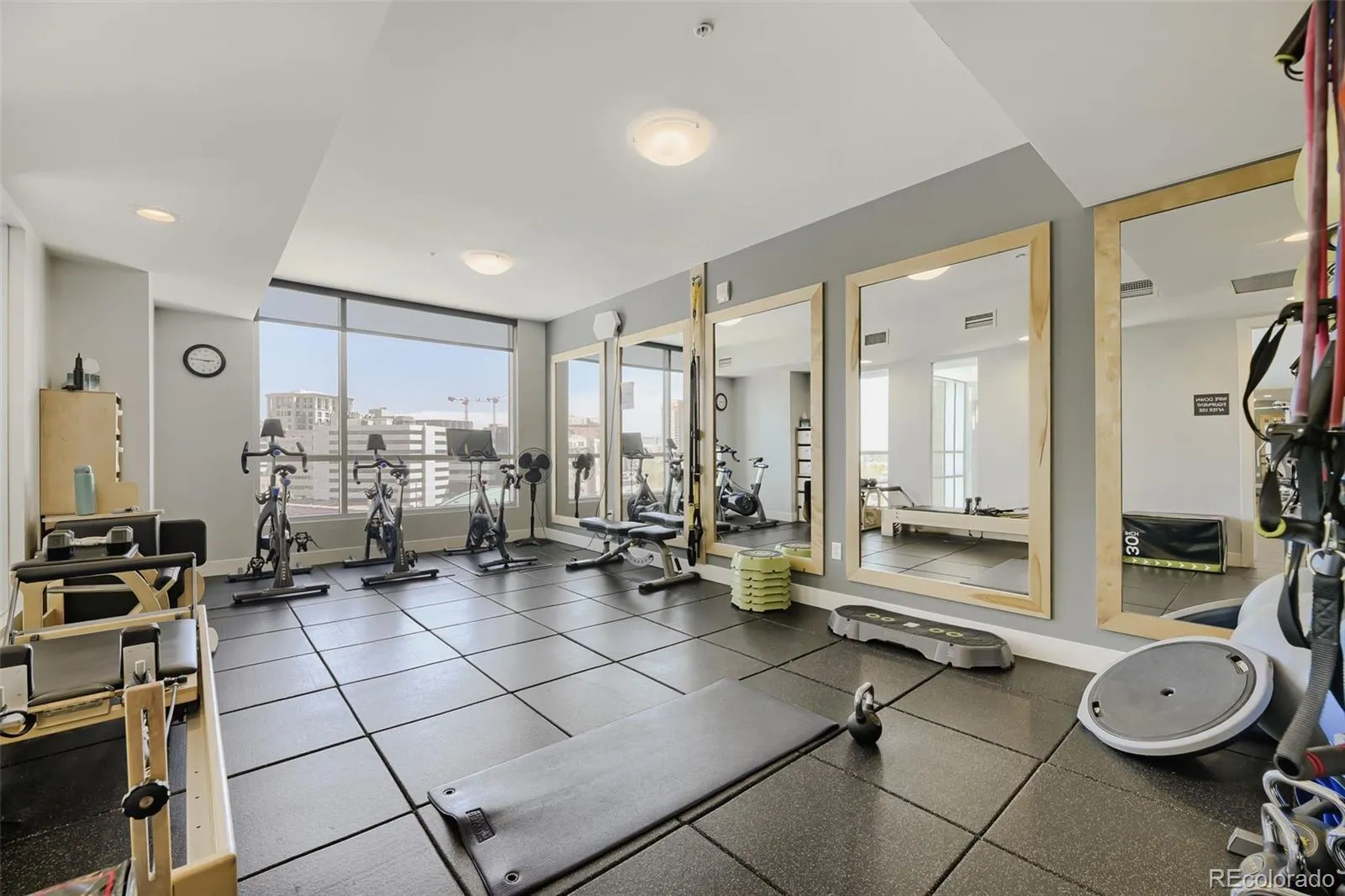 04092026023818 1600 21