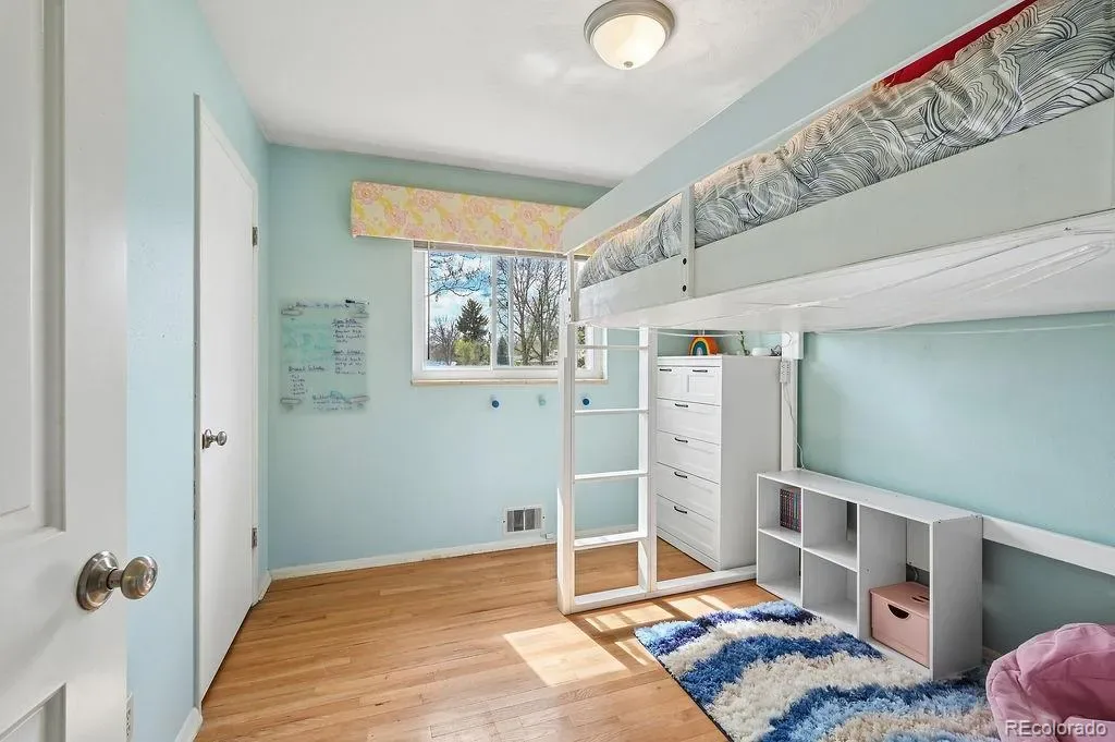 03312026193341 1024 11