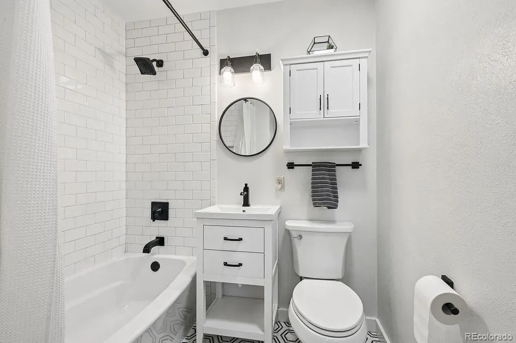 03312026193341 1024 15