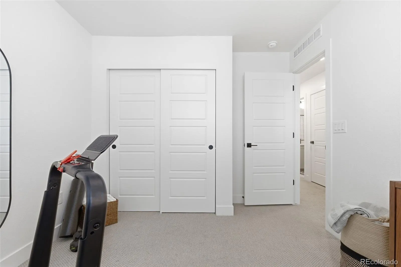 04092026213717 1600 16