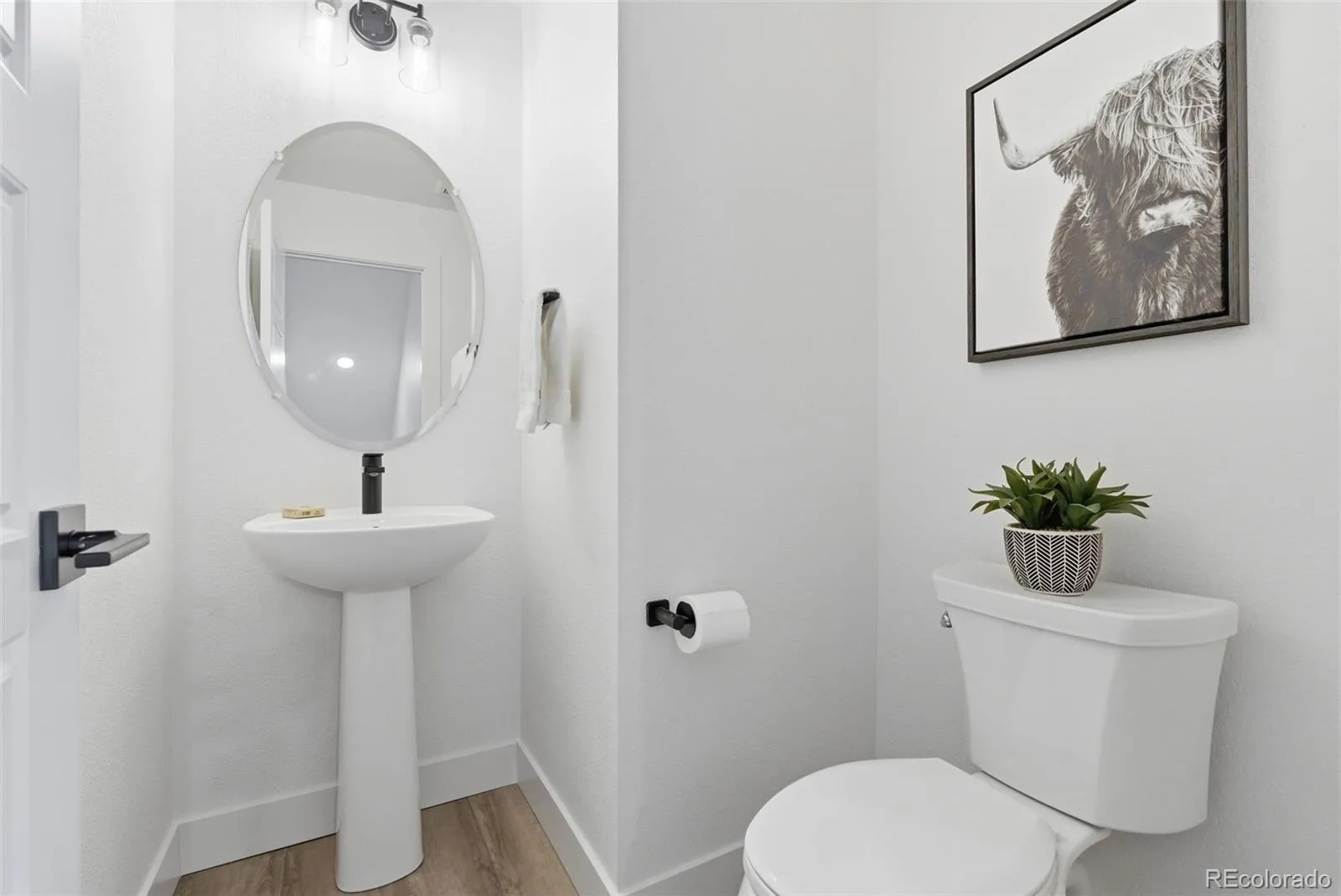 04092026213717 1600 22