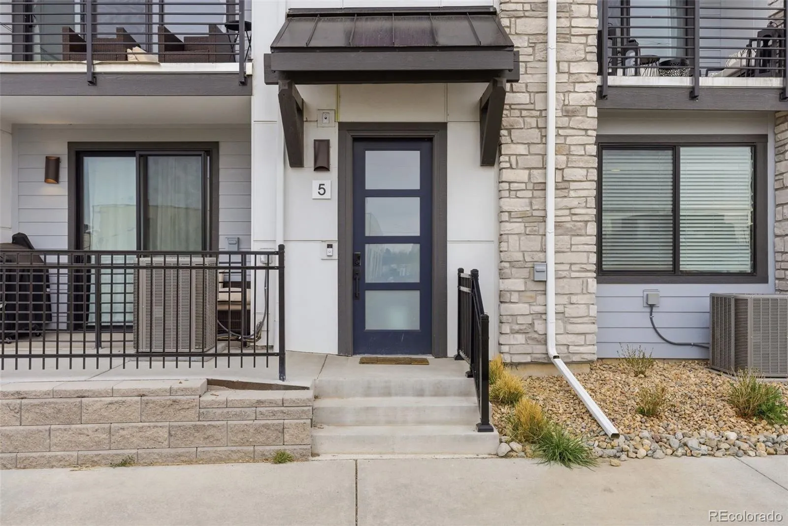 04092026213717 1600 39