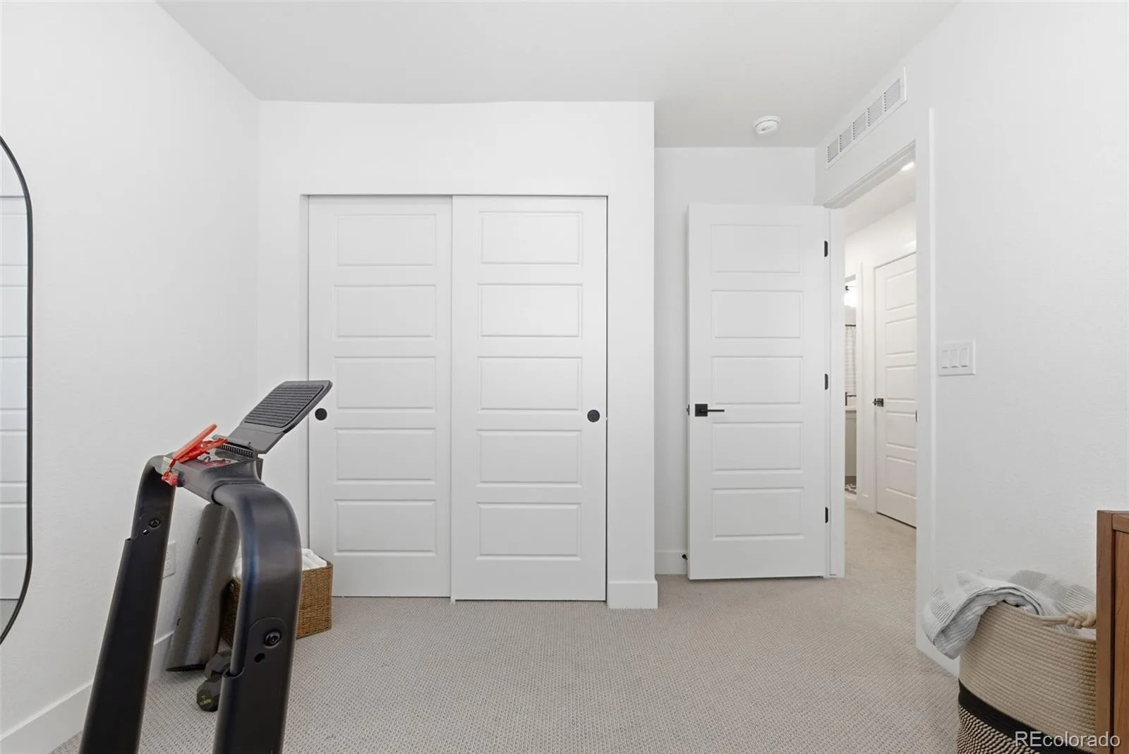 2048 S Holly Street #5 Denver CO 80222 | MLS #REC2758412 09232026085432 1600 16