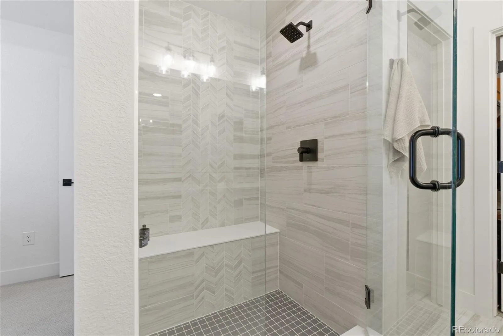 2048 S Holly Street #5 Denver CO 80222 | MLS #REC2758412 09232026085432 1600 18