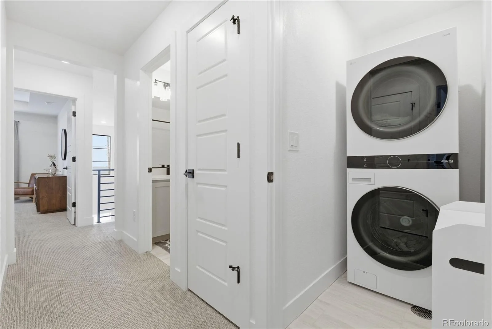 2048 S Holly Street #5 Denver CO 80222 | MLS #REC2758412 09232026085432 1600 19