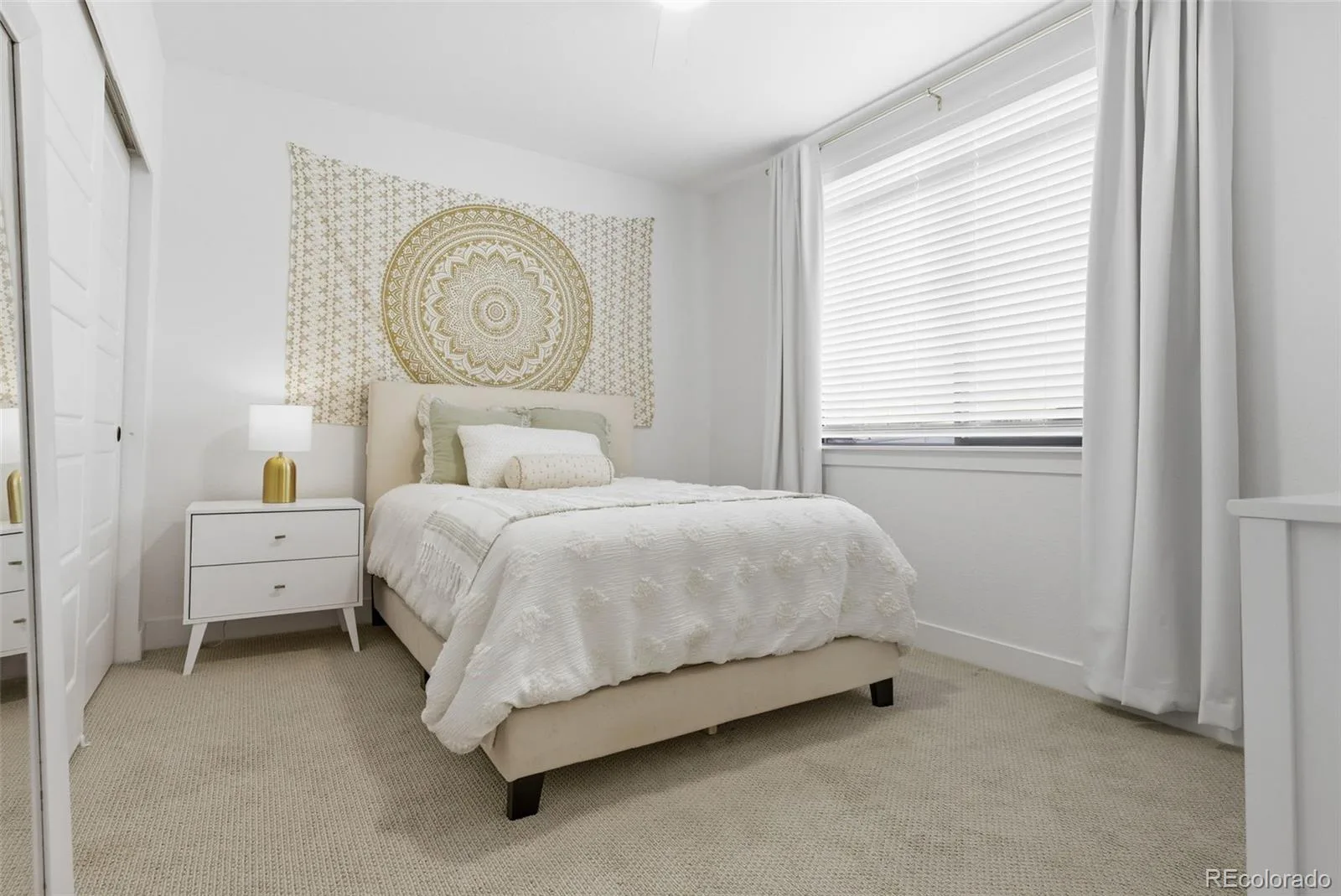 2048 S Holly Street #5 Denver CO 80222 | MLS #REC2758412 09232026085432 1600 26