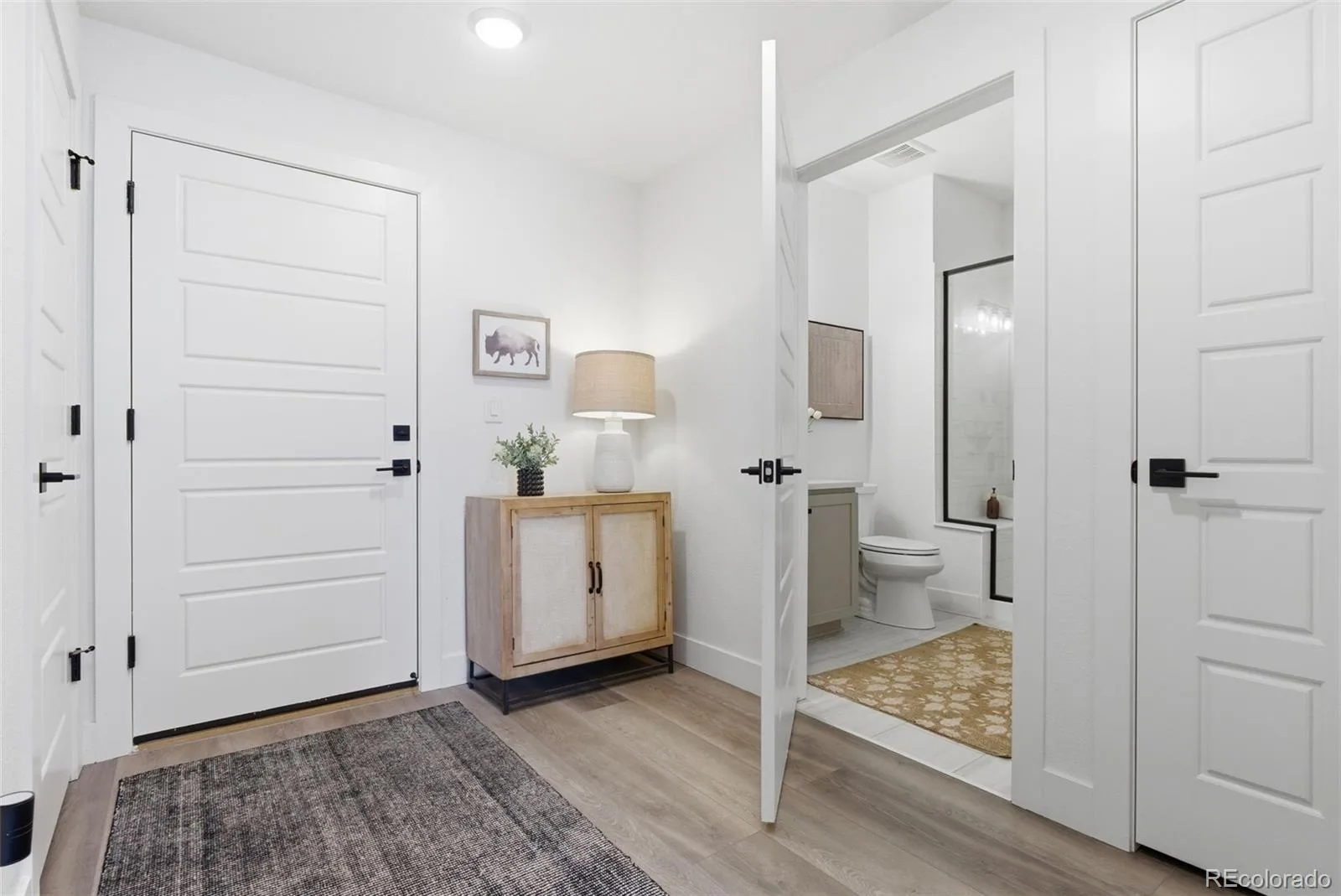 2048 S Holly Street #5 Denver CO 80222 | MLS #REC2758412 09232026085432 1600 9
