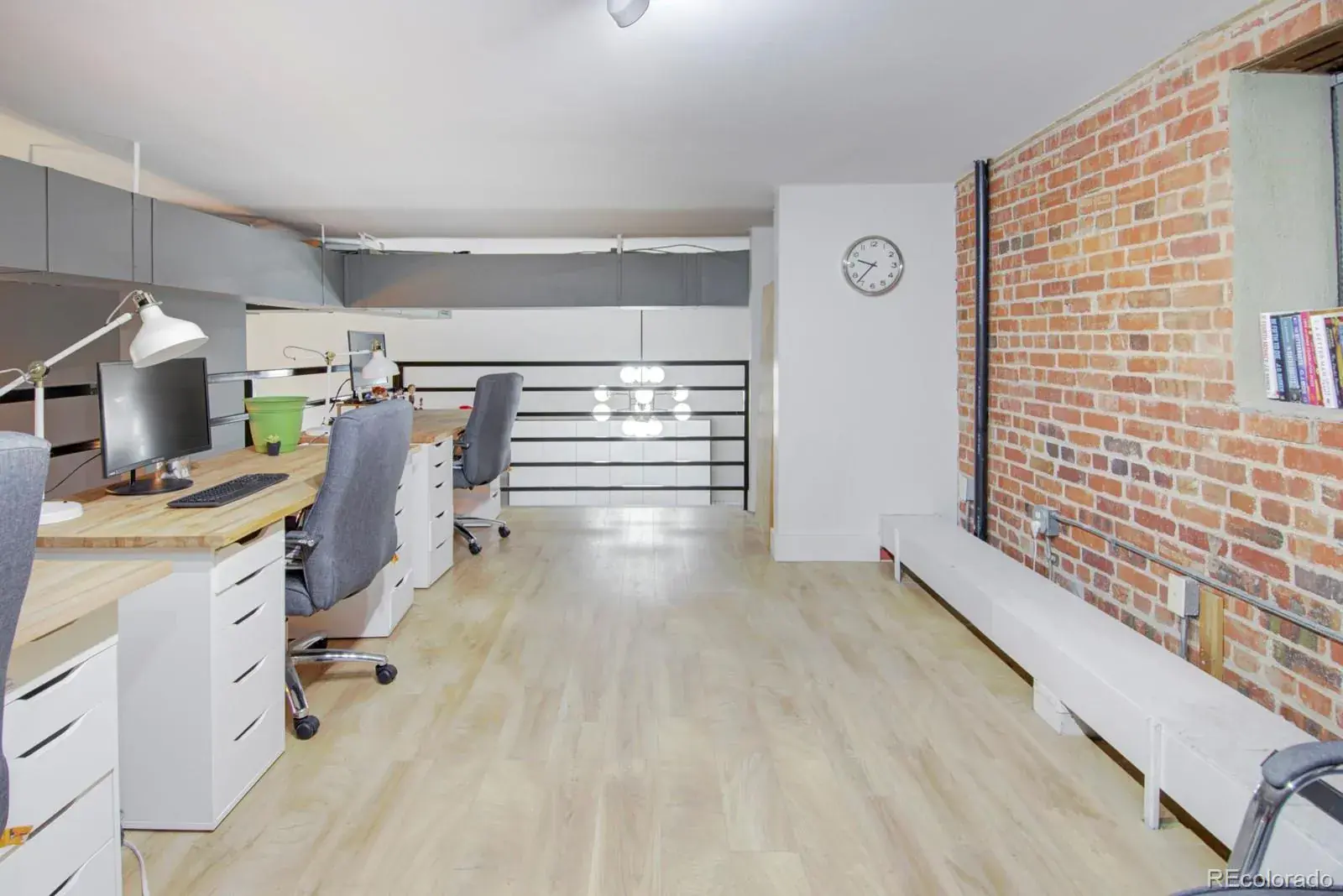 03042026174434 1600 18