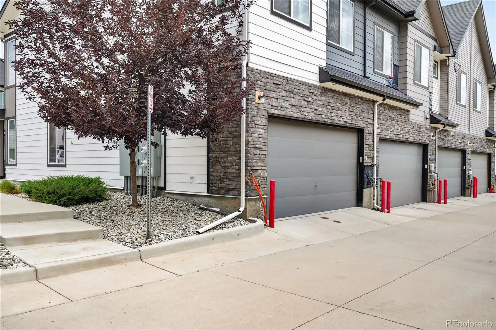 19733 W 93rd Lane #F Arvada CO 80007 | MLS #REC2760217 08262026161741 1600 29
