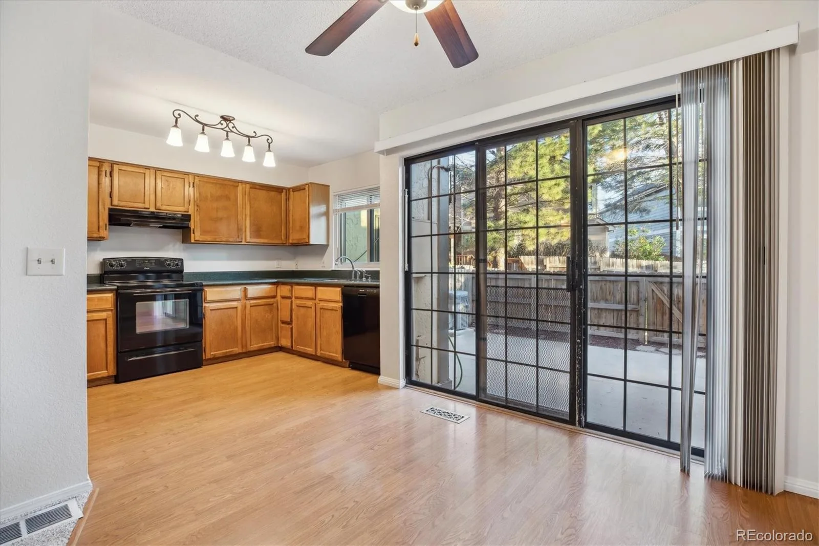 18508 E Whitaker Circle #D Aurora CO 80015 | MLS #REC2761166 08102026155226 1600 6