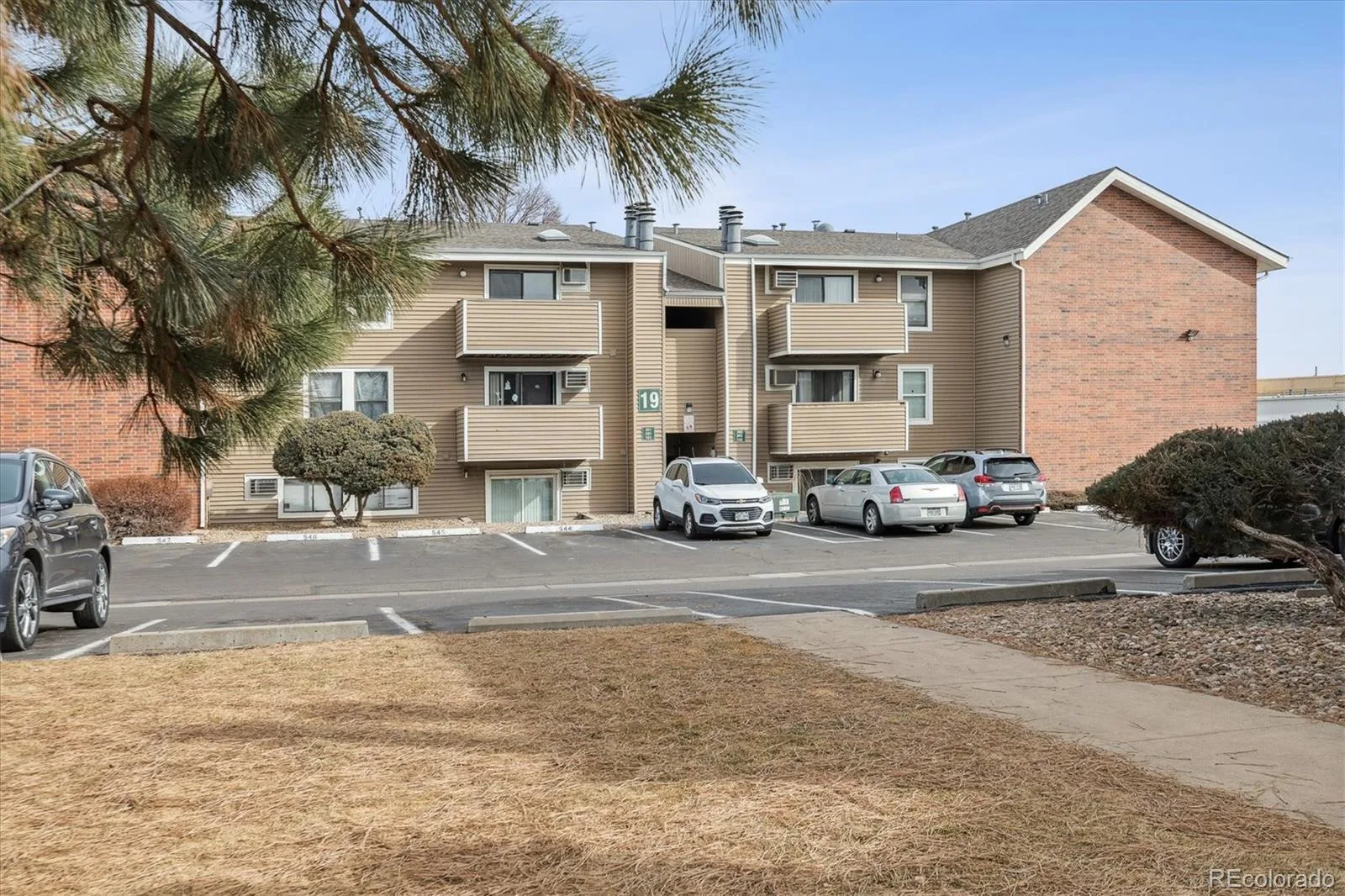 10150 E Virginia Avenue #19-103 Denver CO 80247 | MLS #REC2761558 08312026022332 1600 20