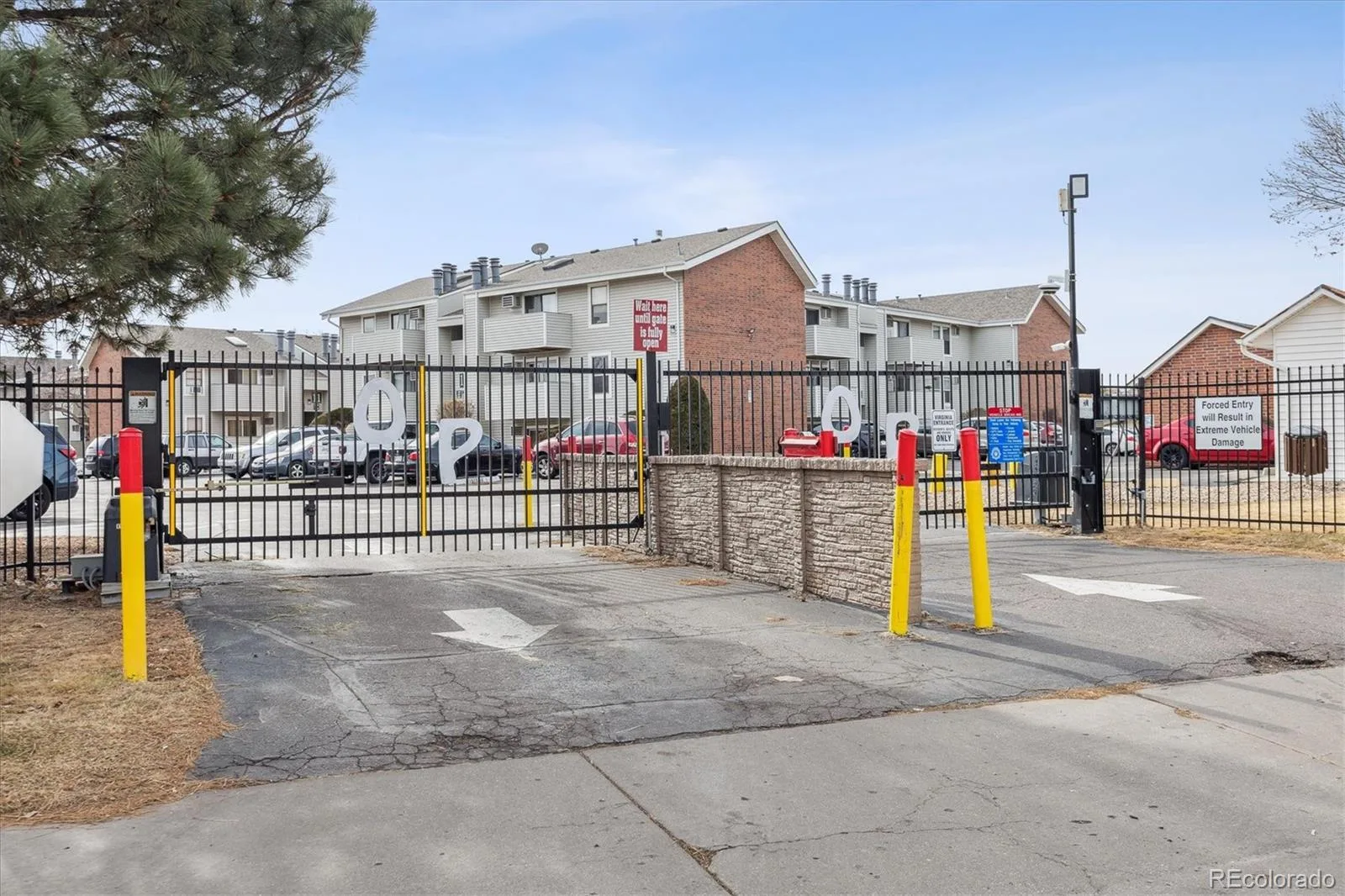 10150 E Virginia Avenue #19-103 Denver CO 80247 | MLS #REC2761558 08312026022332 1600 23