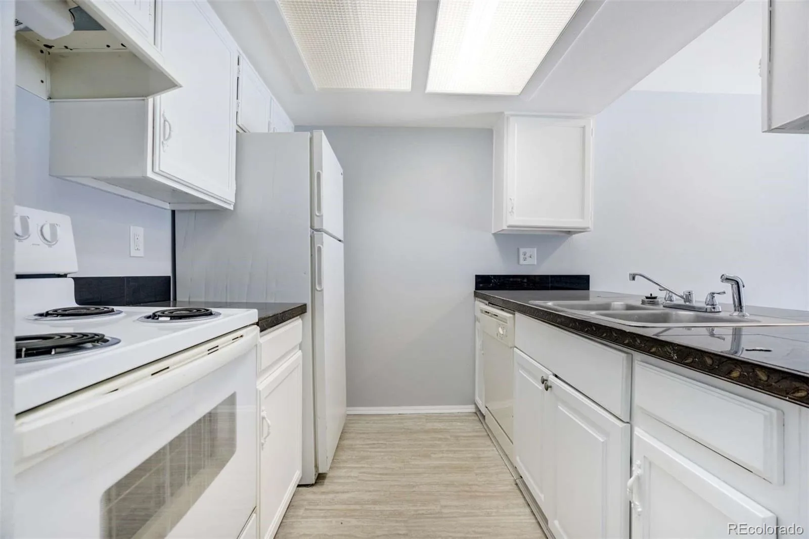 16001 E Alaska Place #1 Aurora CO 80017 | MLS #REC2762437 06182026232056 1600 9