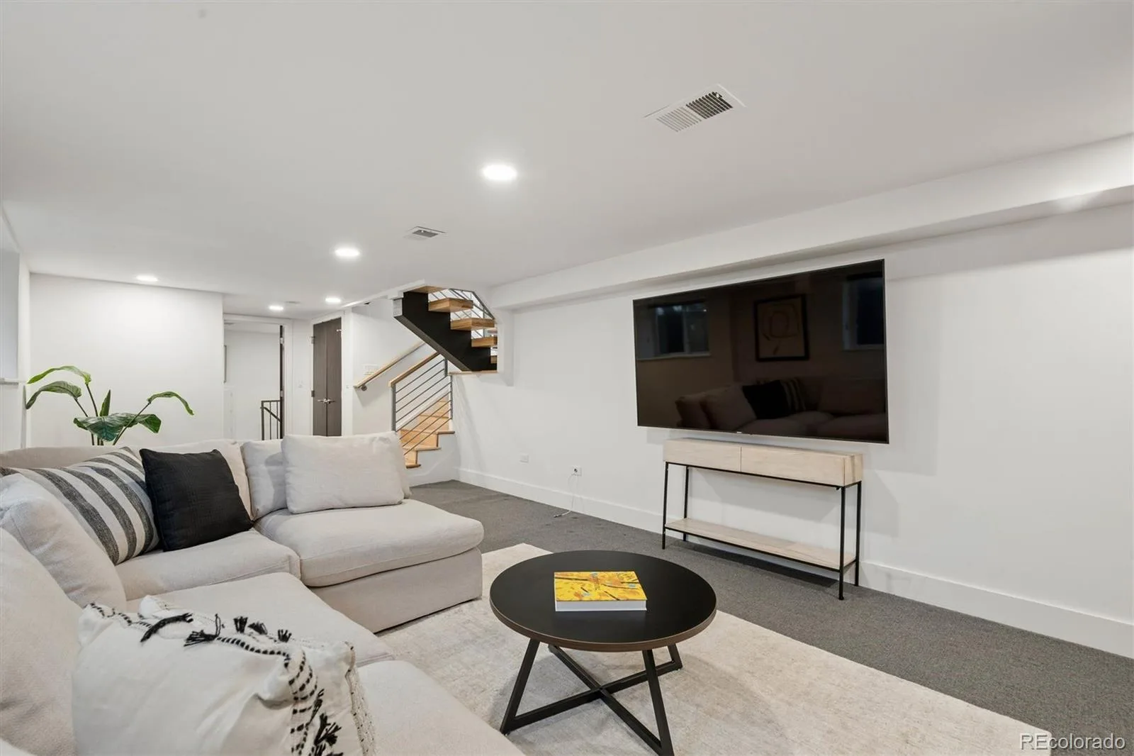 1150 S Gilpin Street Denver CO 80210 MLS #REC2764368 06182026232101 1600 34