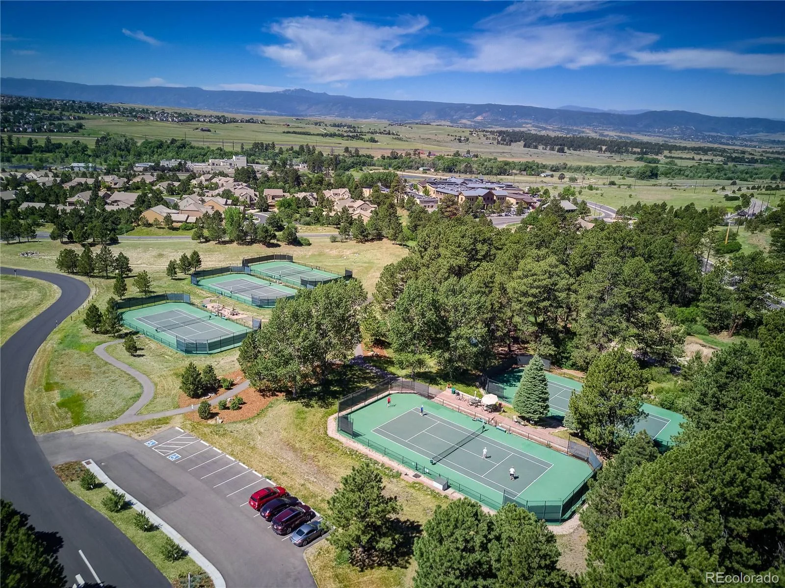 1083 Golf Estates Point Castle Rock CO 80108 | MLS #REC2766544 06092026015330 1600 14