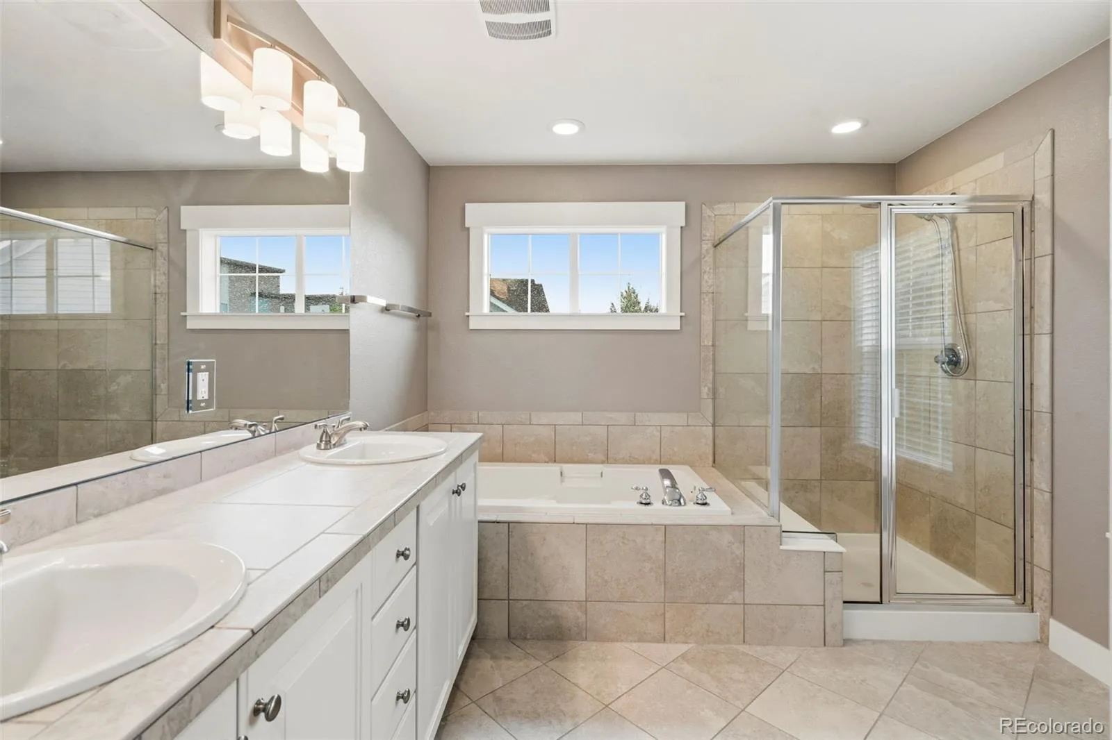 2419 Uinta Street Denver CO 80238 MLS #REC2768655 06092026015335 1600 32