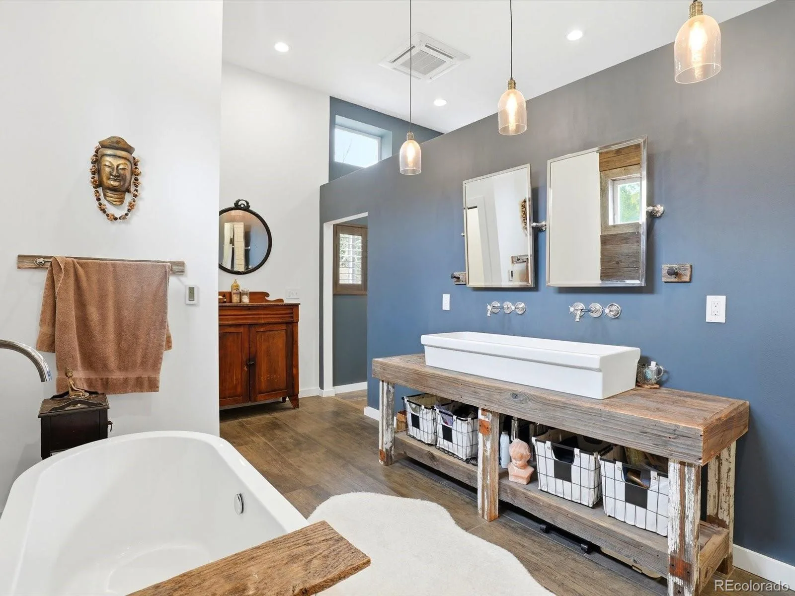 317 Lamb Lane Golden CO 80401 | MLS #REC2770589 07282026160616 1600 26