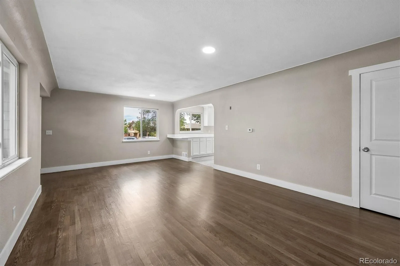 9801 E 8th Avenue Aurora CO 80010 | MLS #REC2773546 08212026192950 1600 19