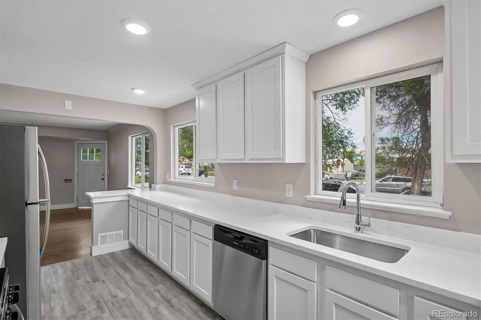9801 E 8th Avenue Aurora CO 80010 | MLS #REC2773546 08212026192950 1600 4