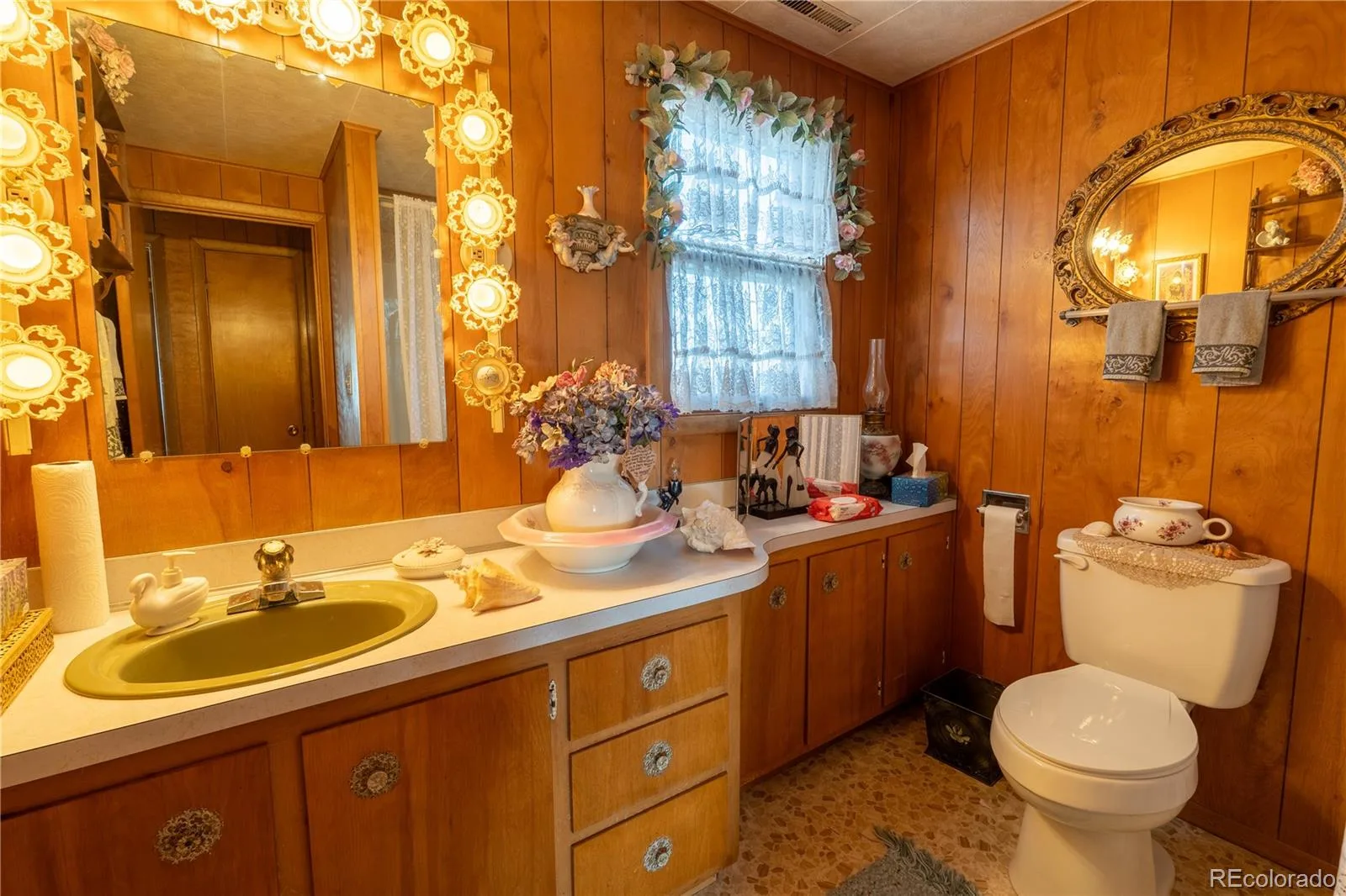 12169 Baseline Road Lafayette CO 80026 | MLS #REC2774100 06222026184233 1600 18