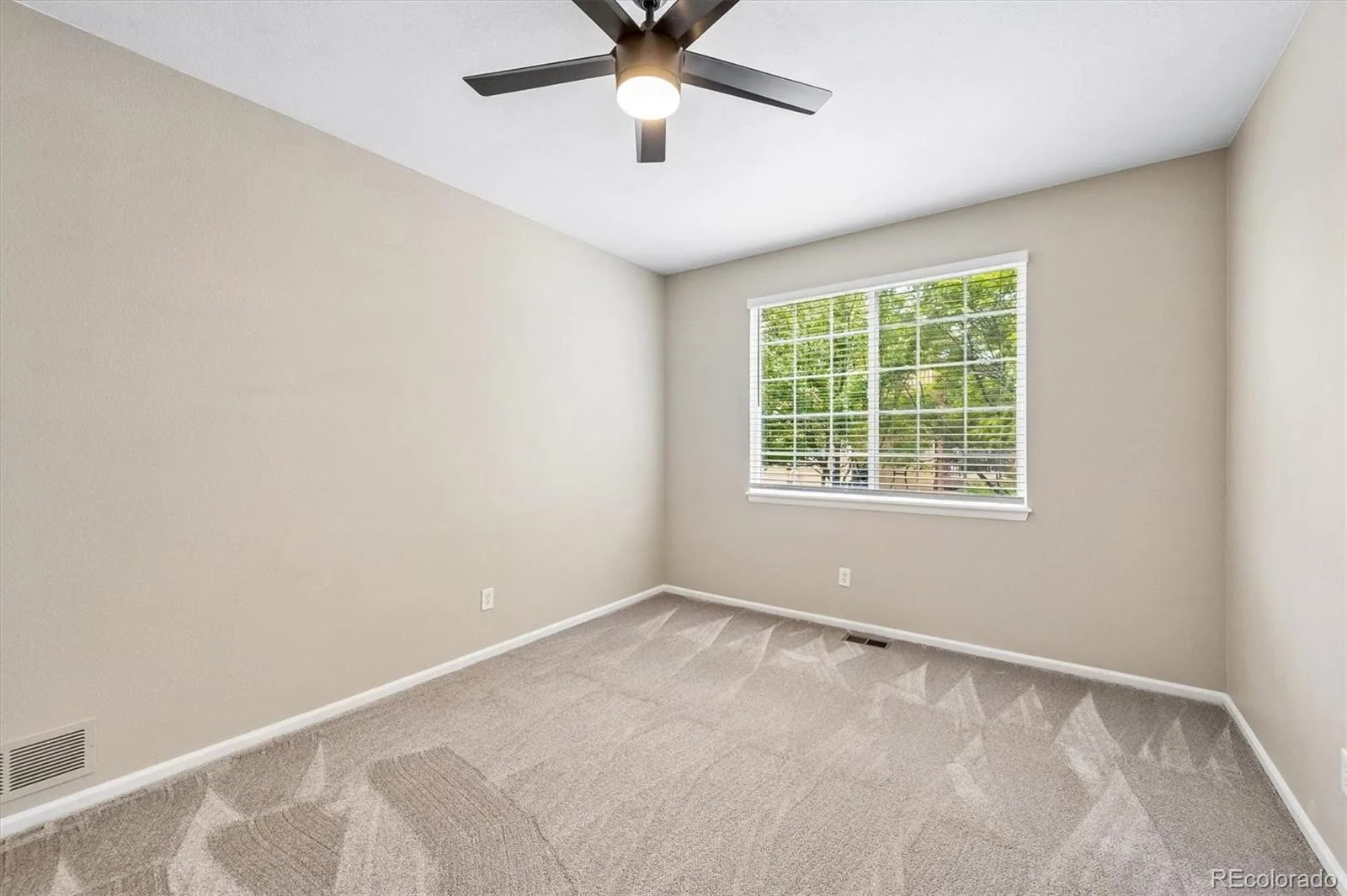 3801 S Malaya Court Aurora CO 80013 MLS #REC2774471 06092026152043 1600 11