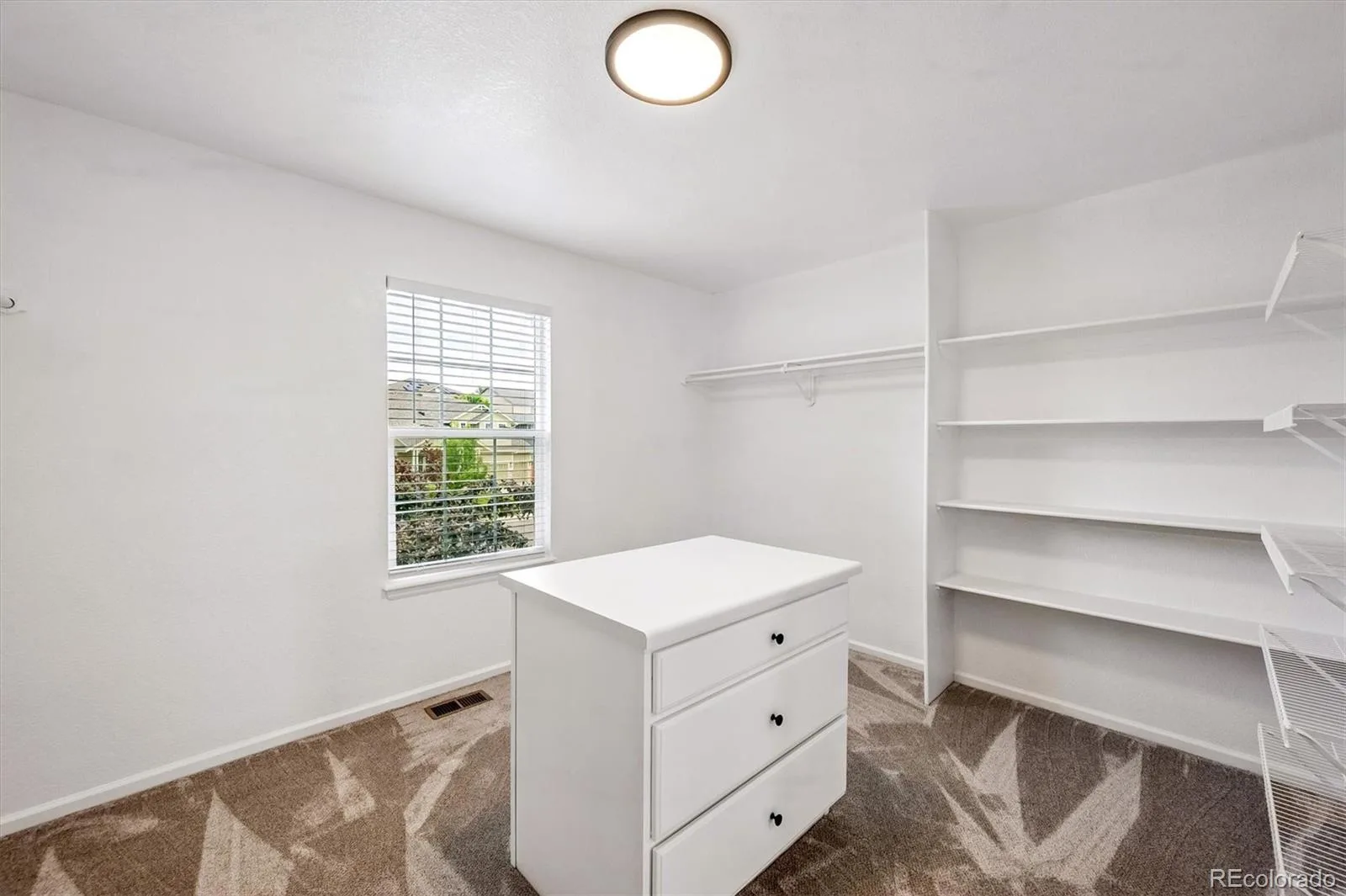 3801 S Malaya Court Aurora CO 80013 MLS #REC2774471 06092026152043 1600 19