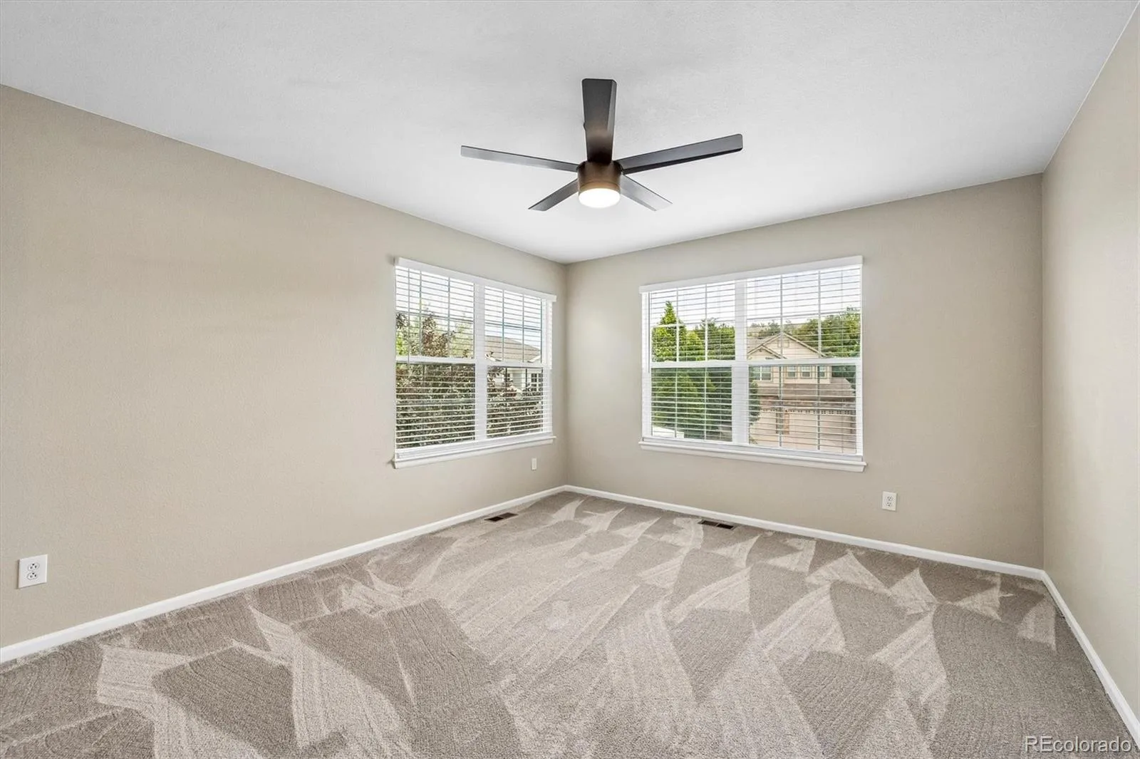 3801 S Malaya Court Aurora CO 80013 MLS #REC2774471 06092026152043 1600 23