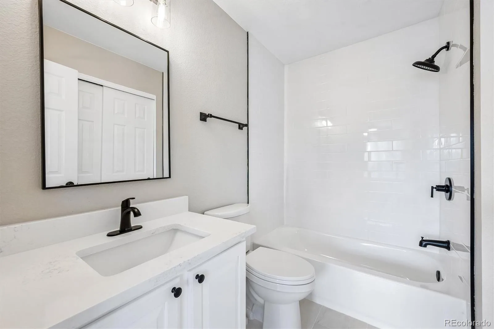 3801 S Malaya Court Aurora CO 80013 MLS #REC2774471 06092026152043 1600 24